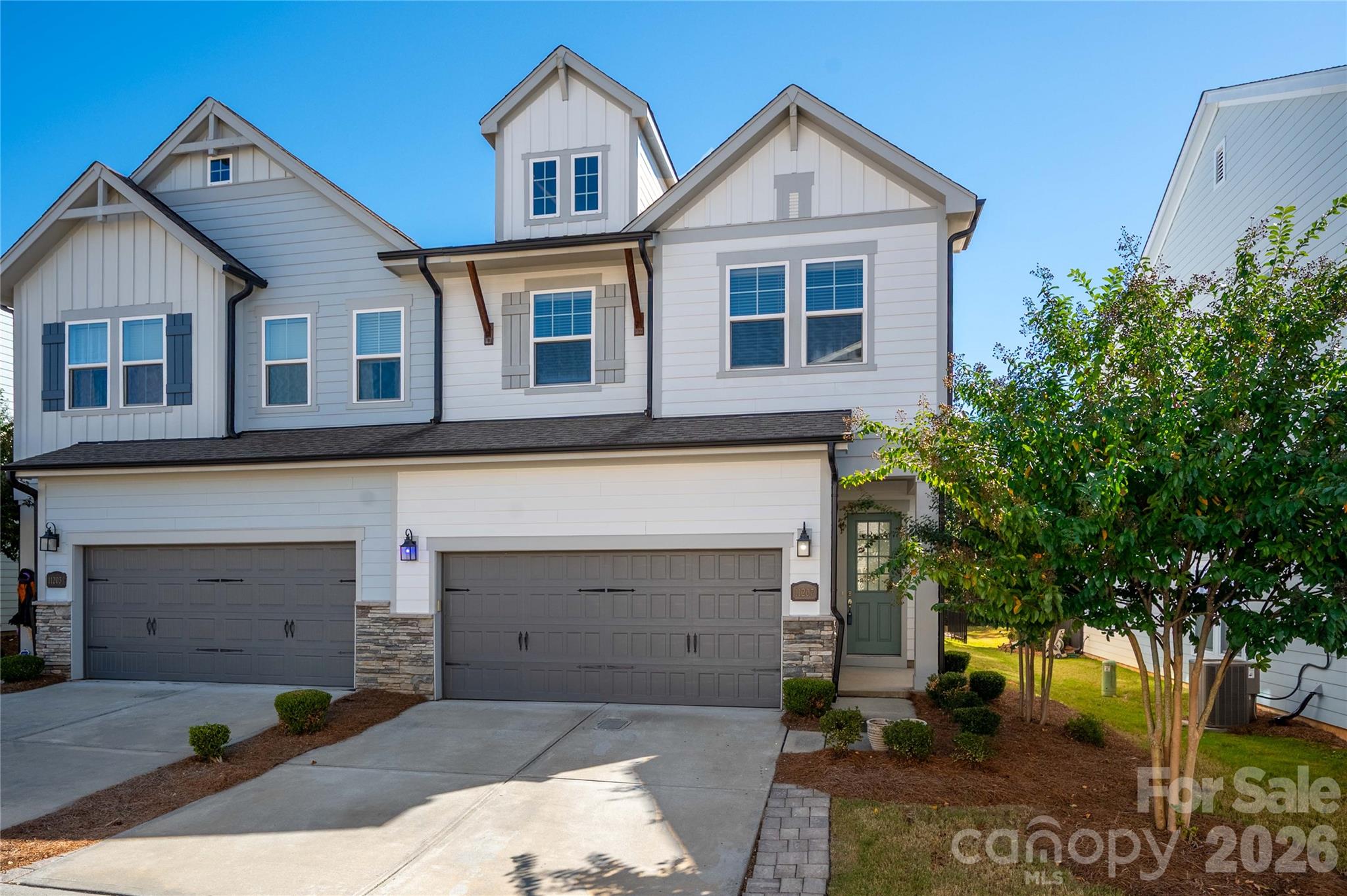 11207 Cobb Creek Court — photo