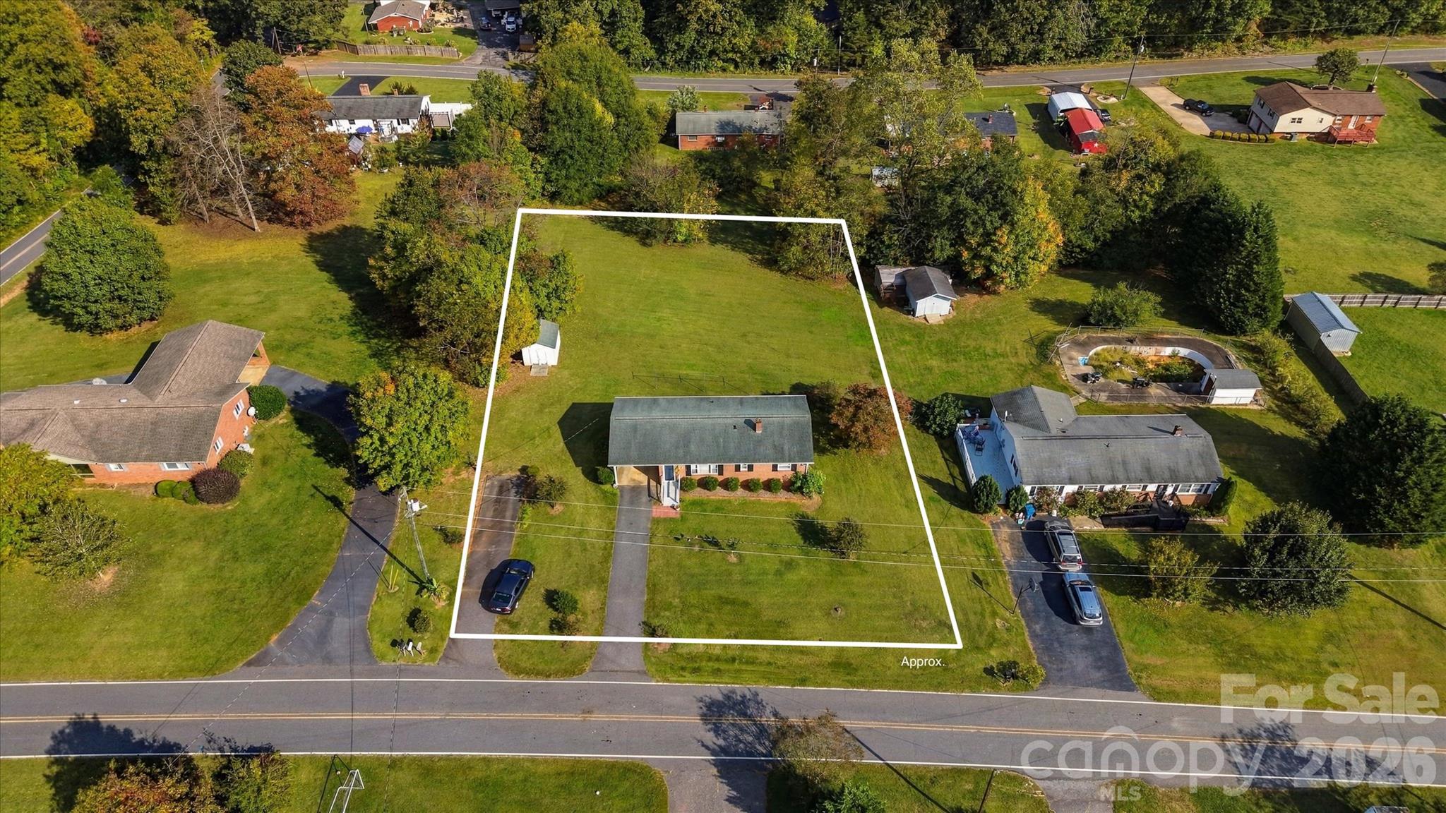 3983 Buff Street, Hickory, NC 28602 — photo 2