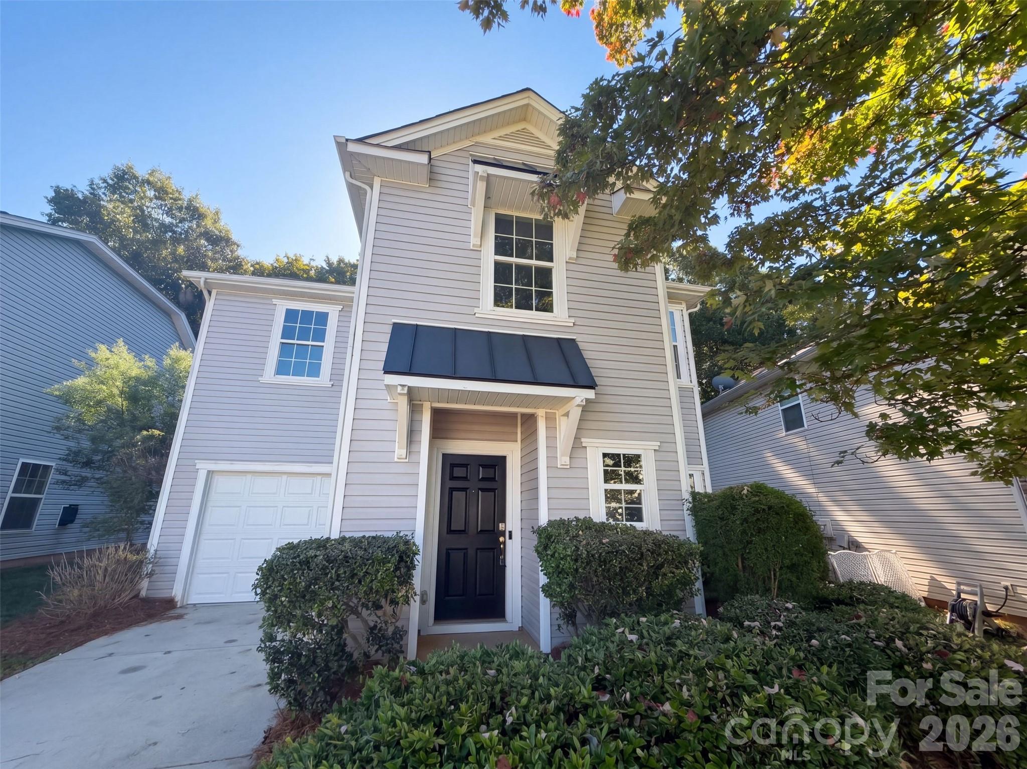 5005 Manchineel Lane — photo