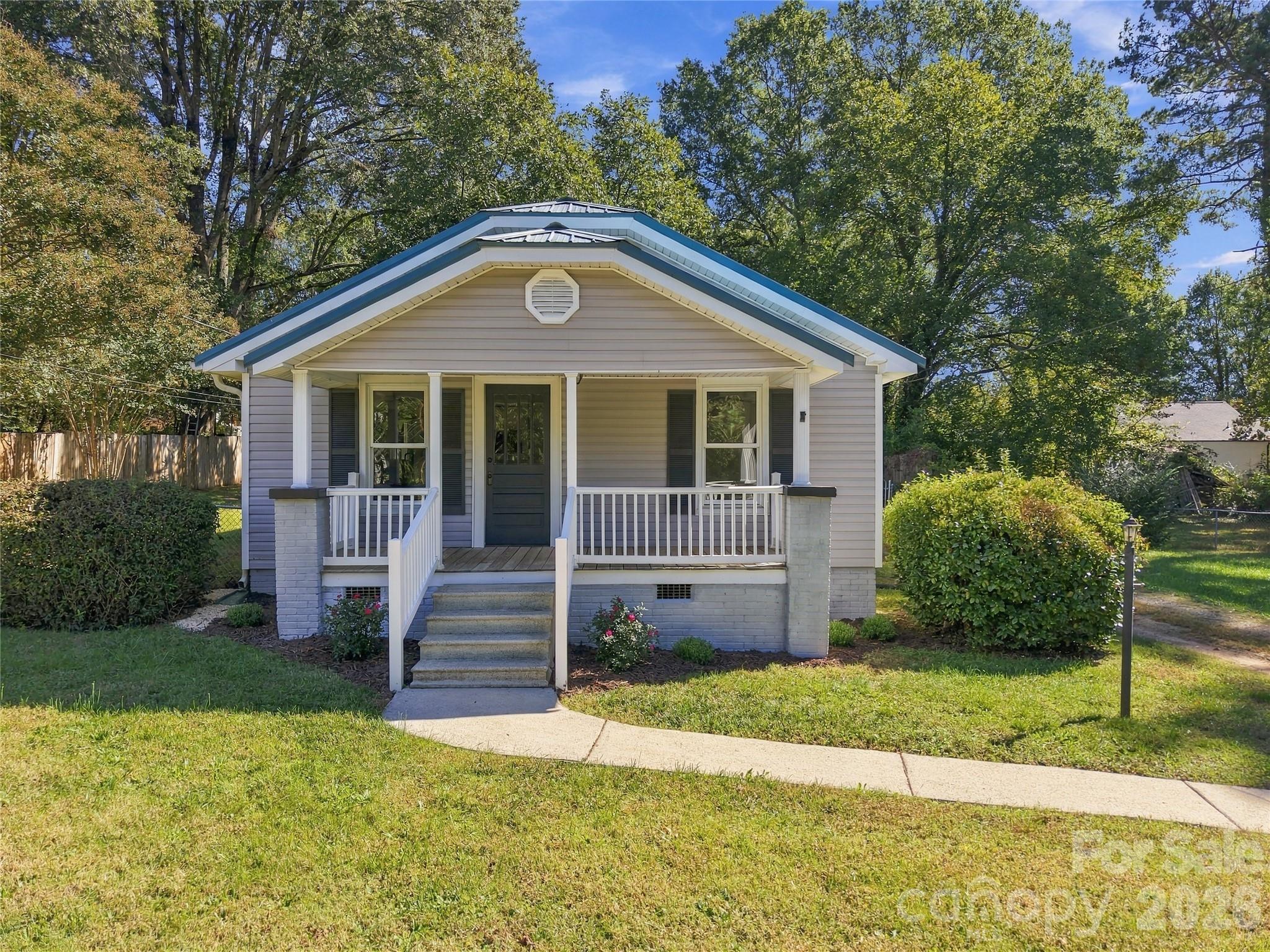 1806 W a Street — photo