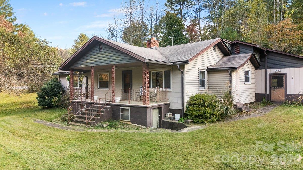 11 Whitt Road — photo