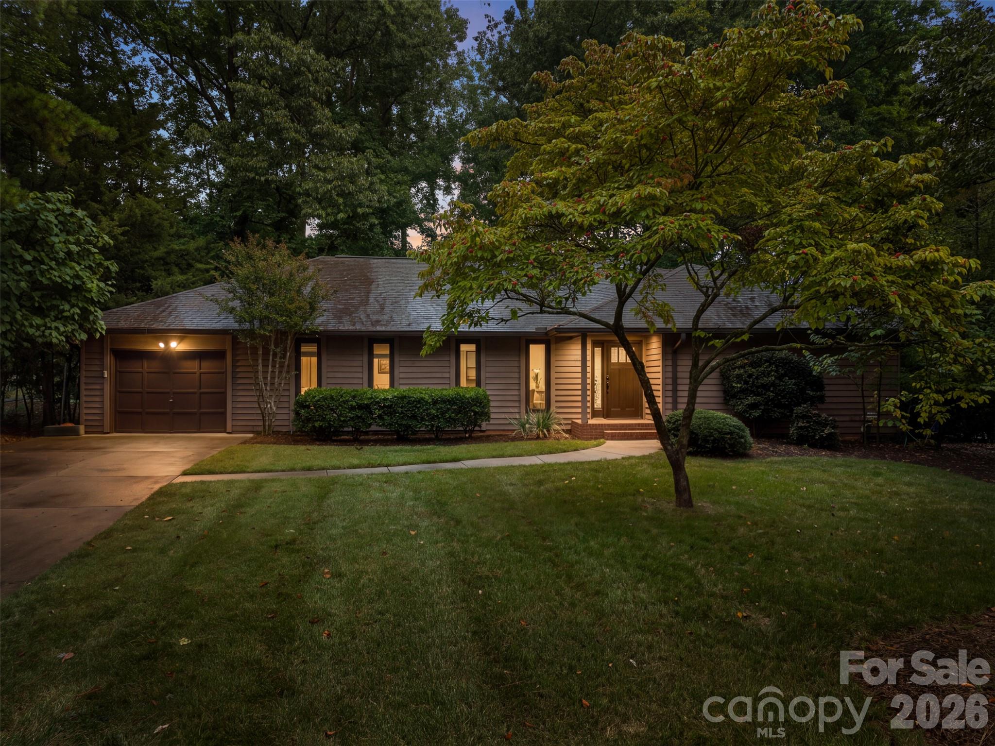 6 Catawba Ridge Court — photo