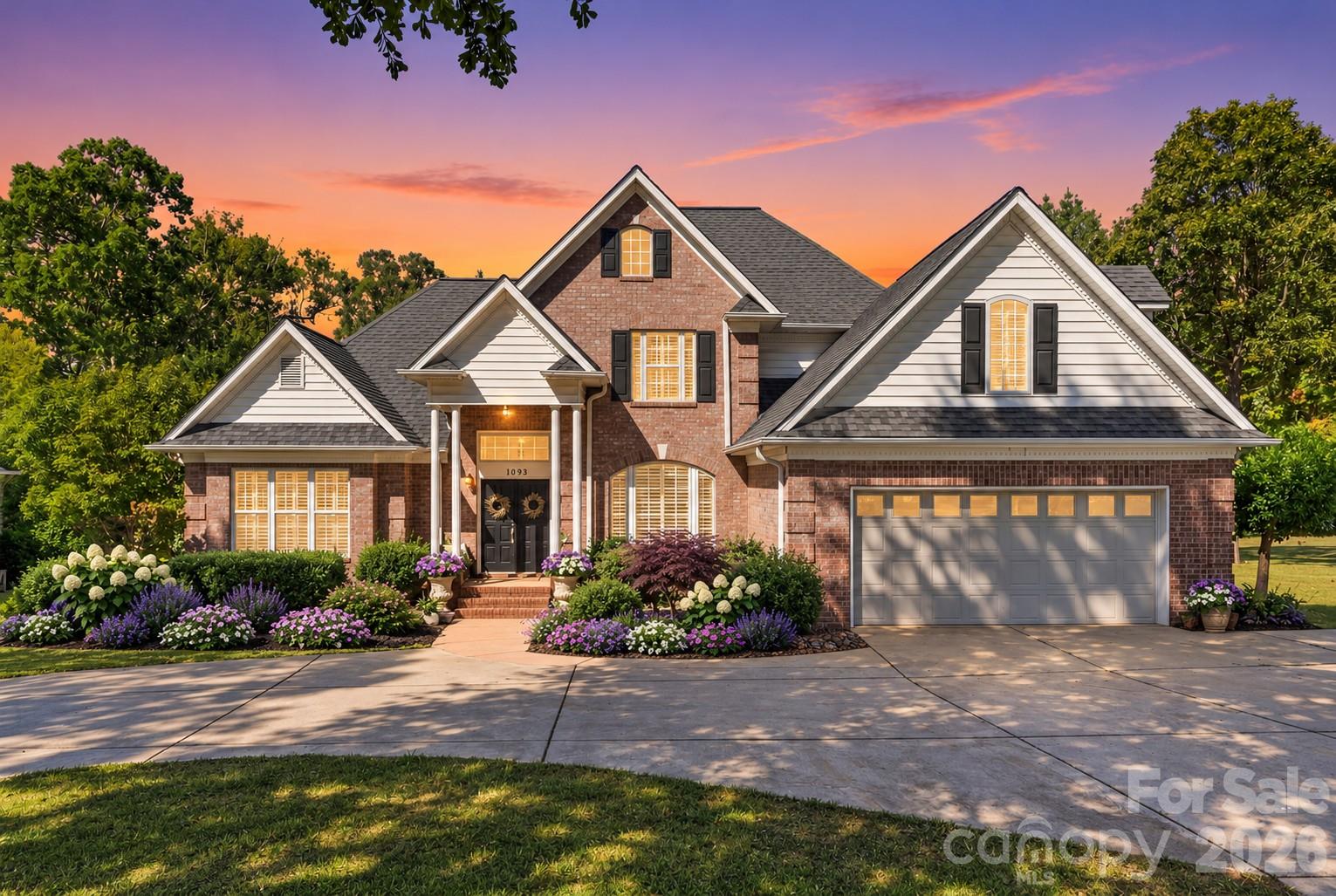 1093 Fairfield Drive — photo