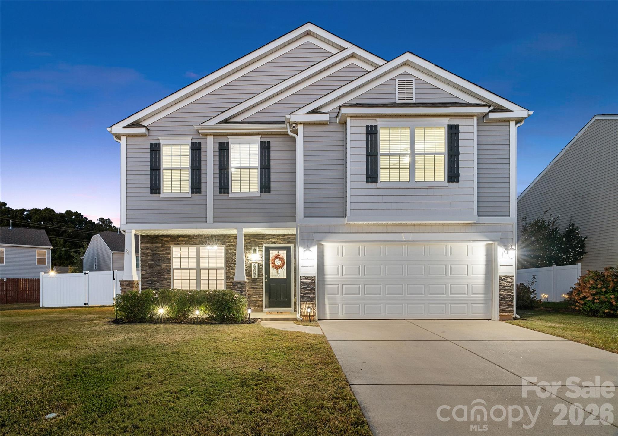 407 Lind Point Lane — photo