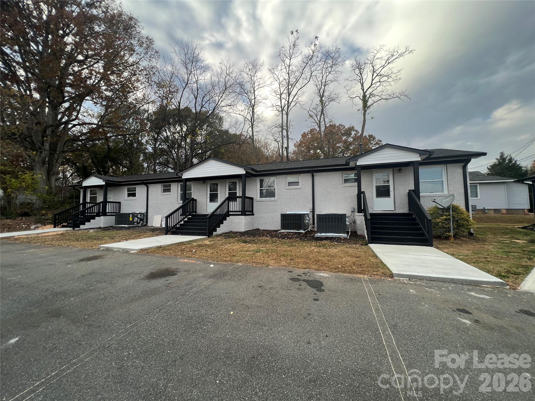 1300 S Main Street Unit 5 — photo