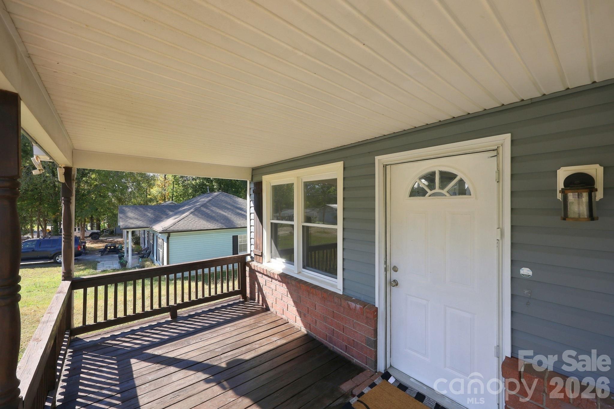 1202 Ridgewood Drive — photo