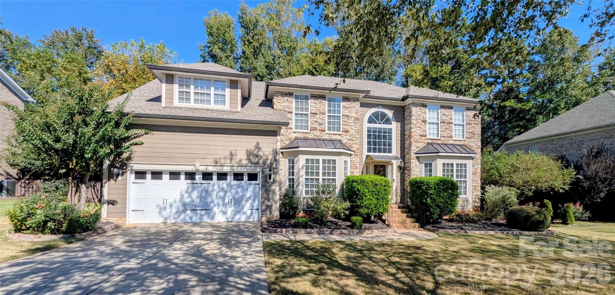 2221 Creek View Court — photo