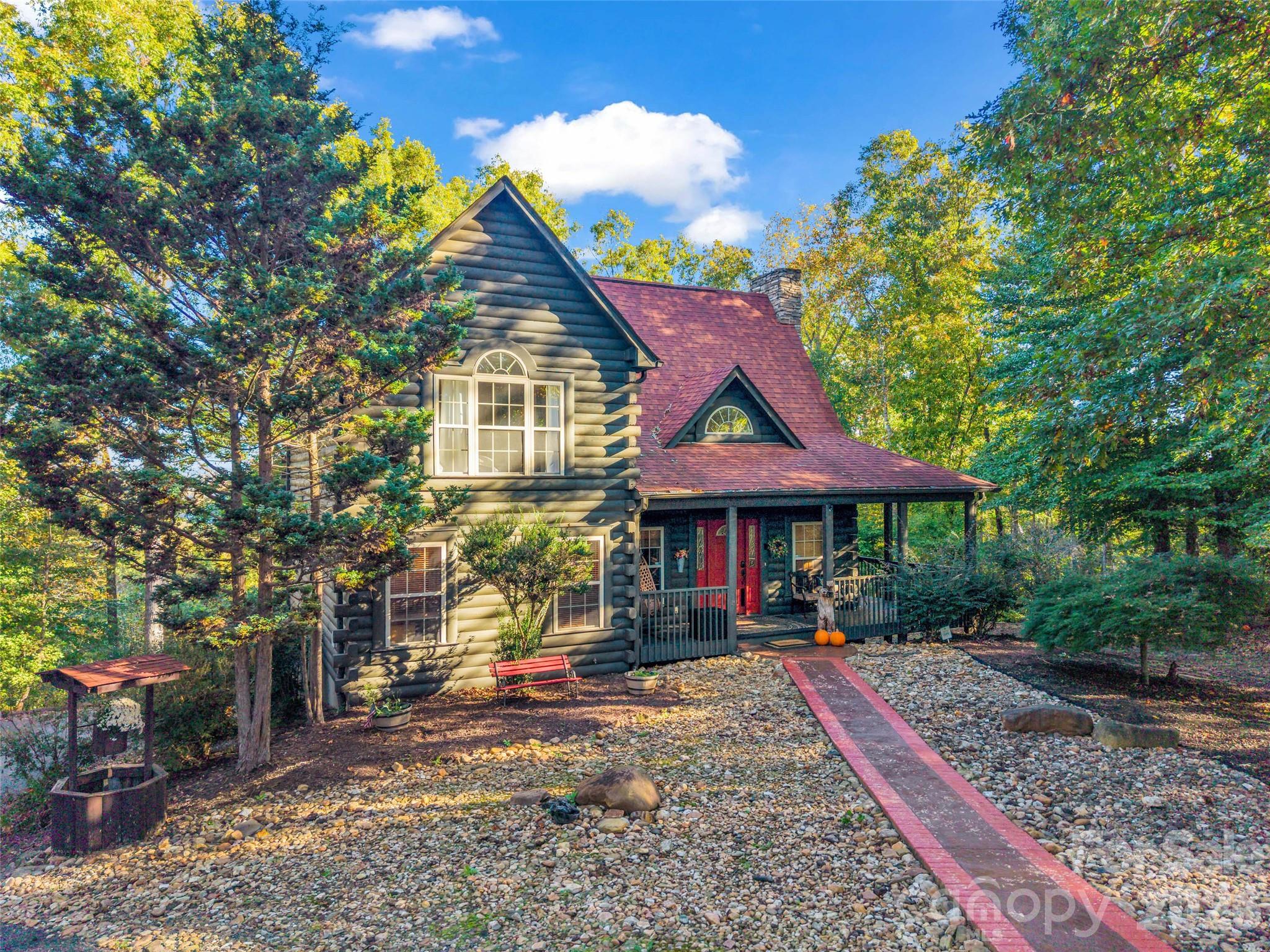 321 River Ridge Parkway — photo