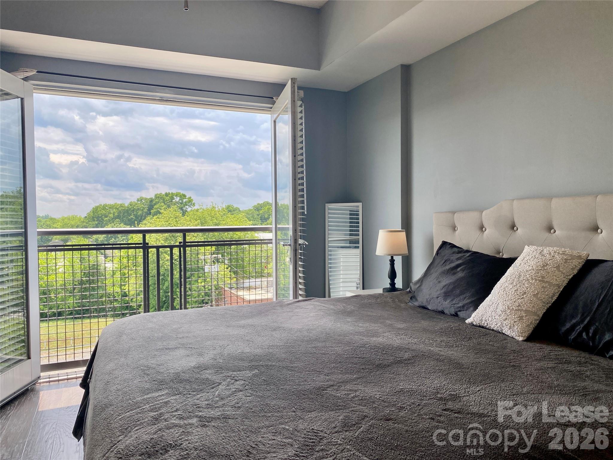 1315 East Boulevard Unit 533 — photo