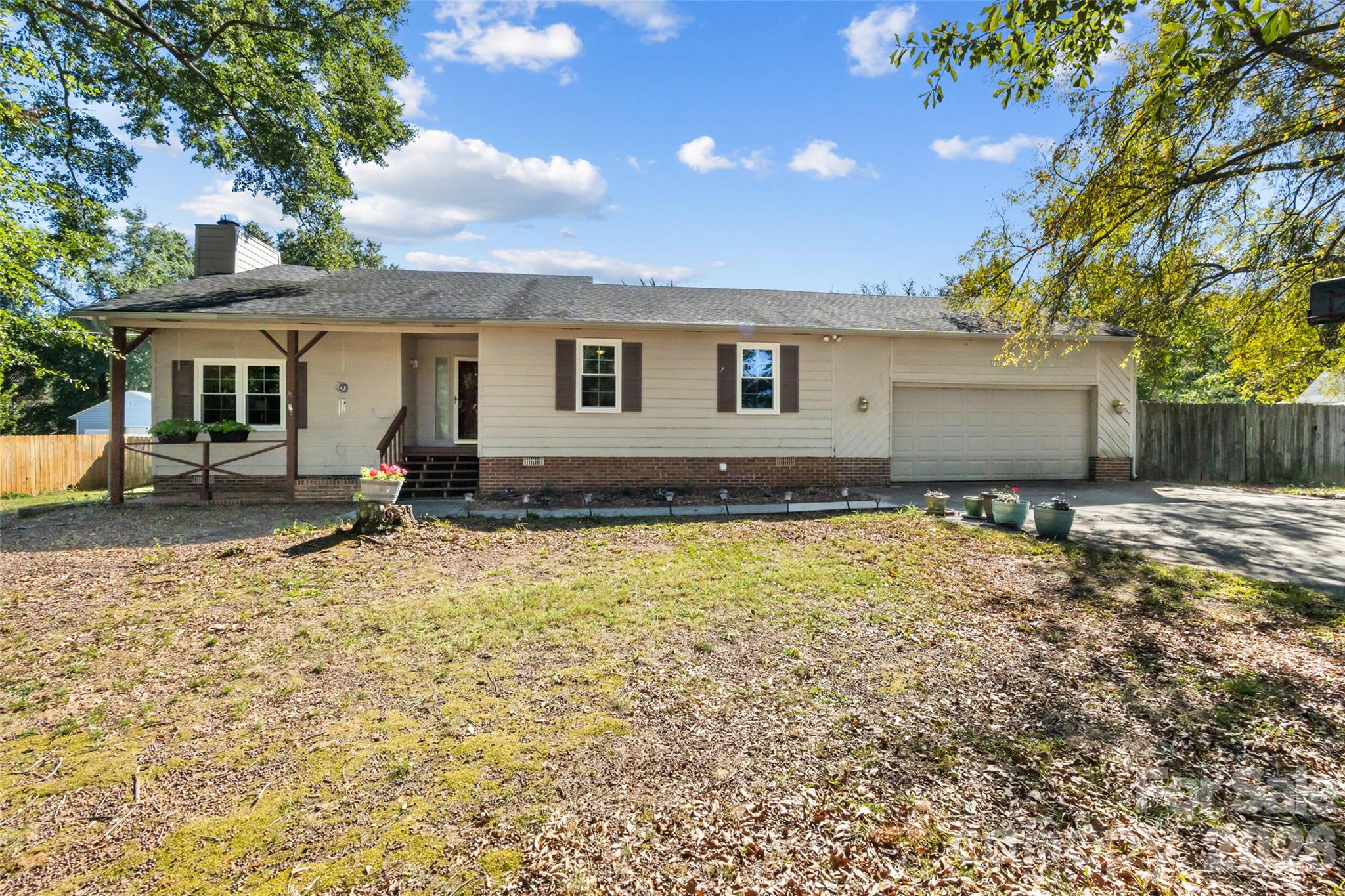 1655 Brook Drive — photo