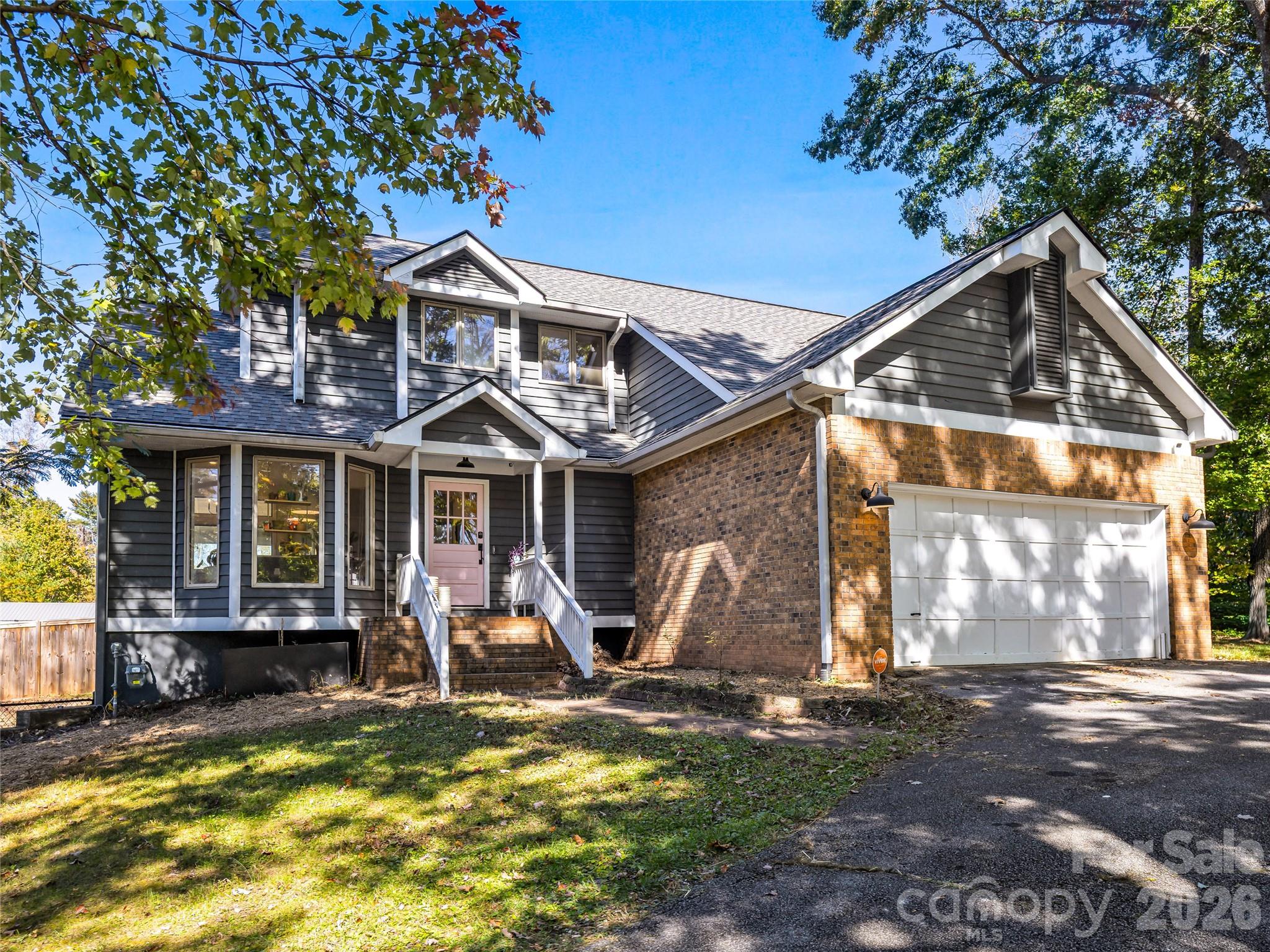 39 White Pine Drive — photo
