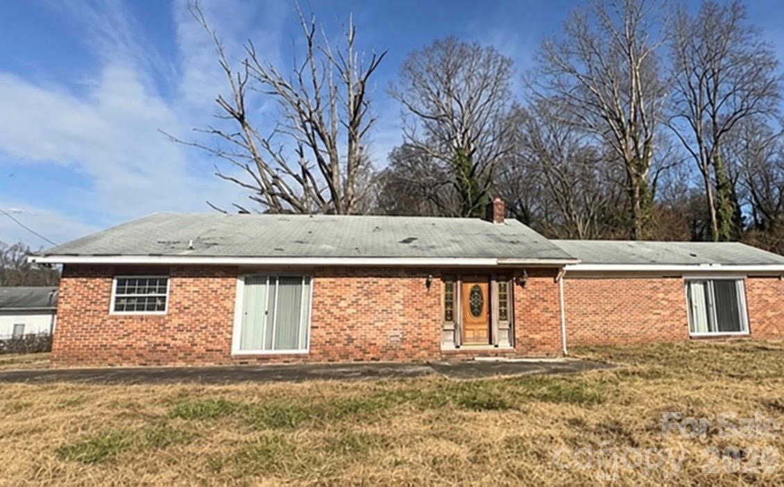110 Kipka Lane — photo