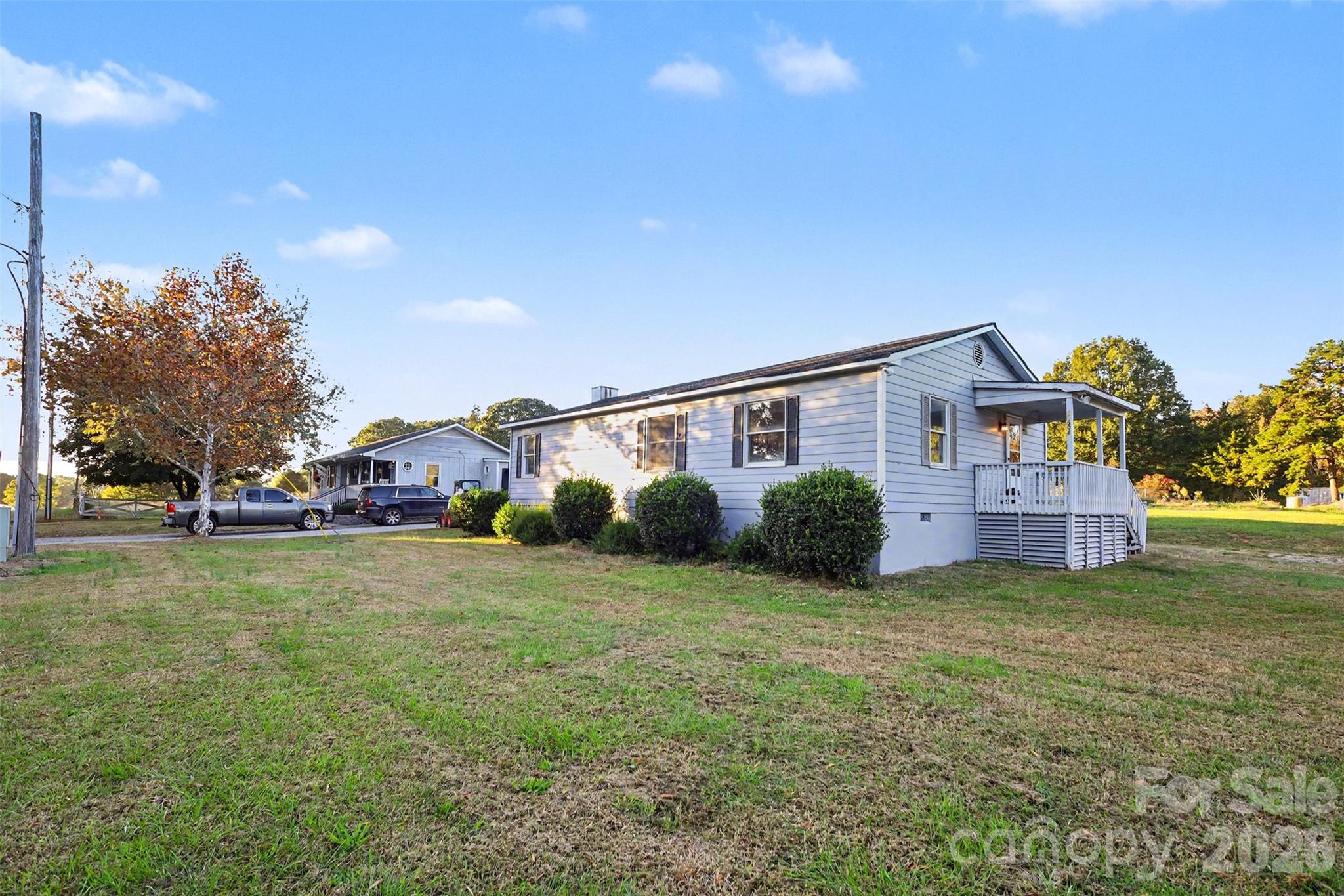 11504 Moores Chapel Road — photo