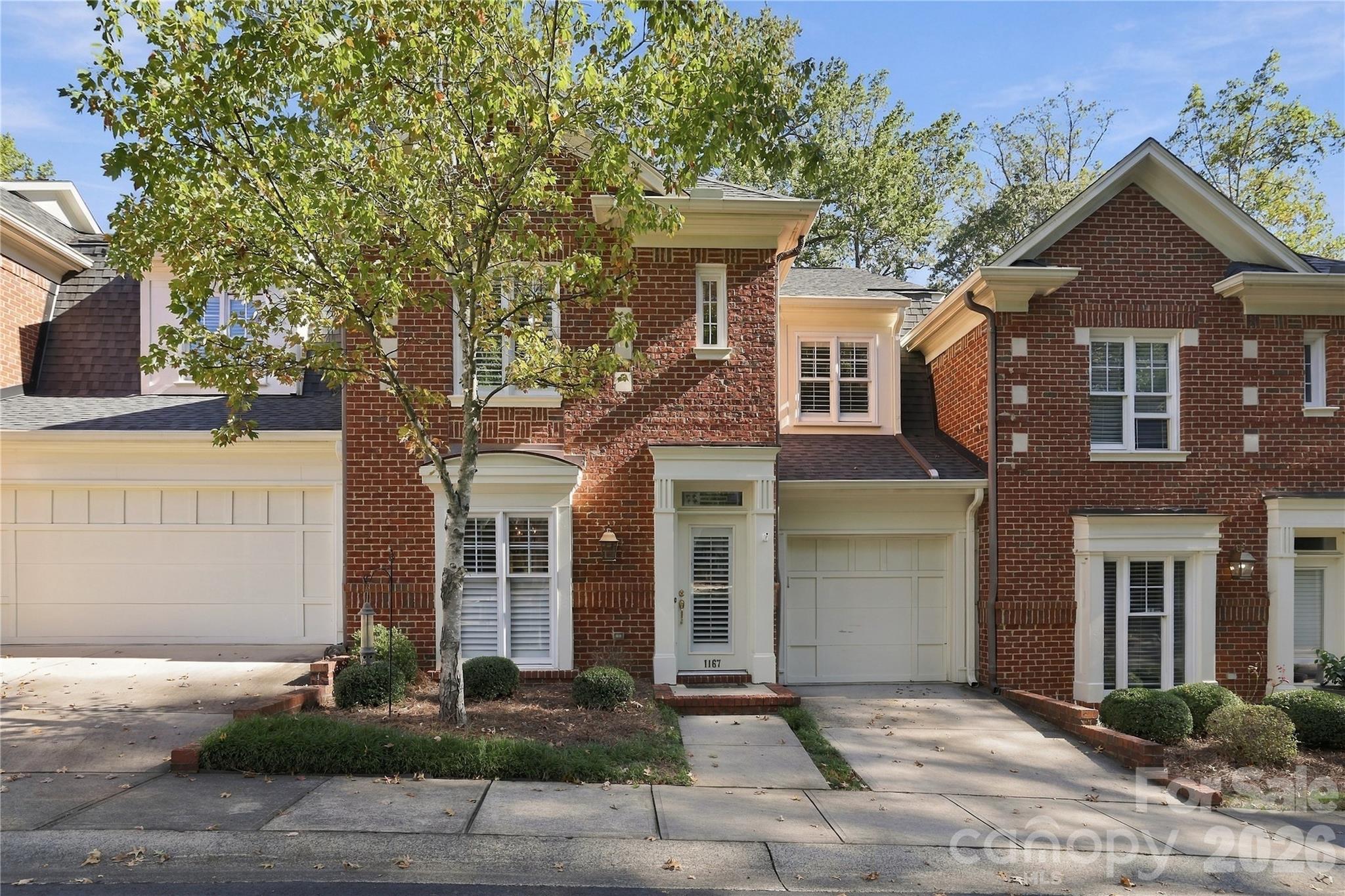 1167 Hollyheath Lane — photo
