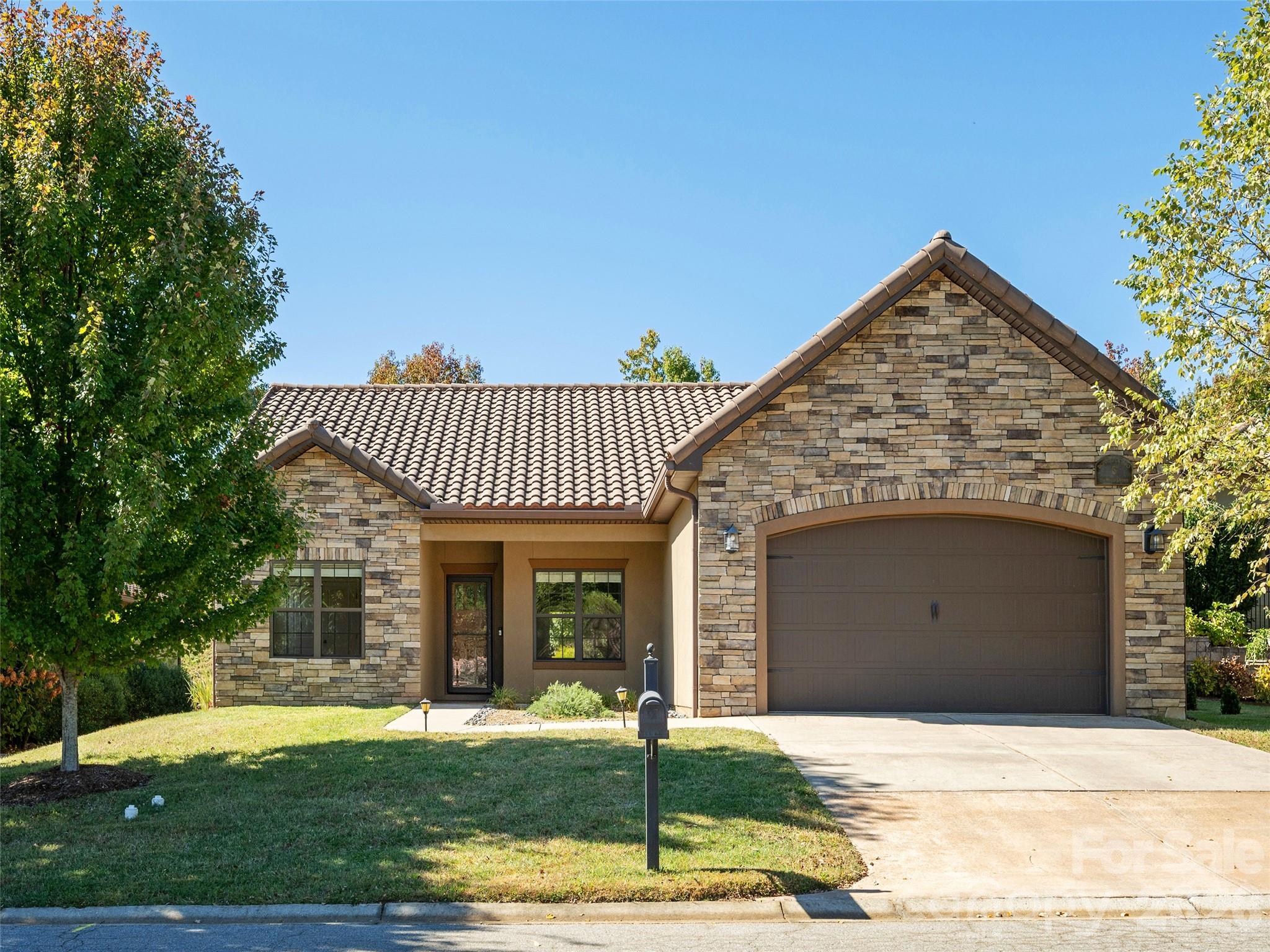 5 Pacifico Drive — photo