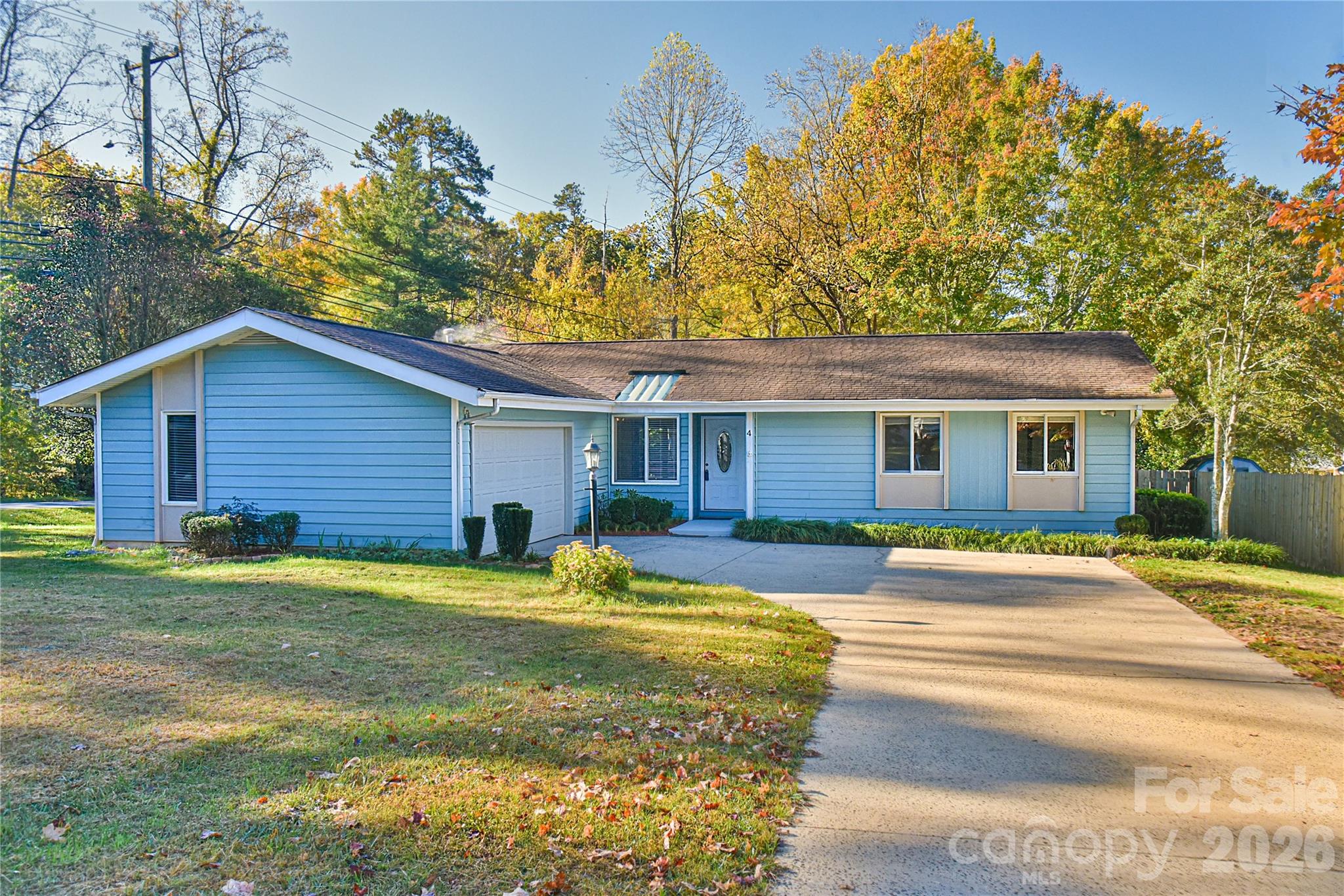 4 Knoll Ridge Drive — photo