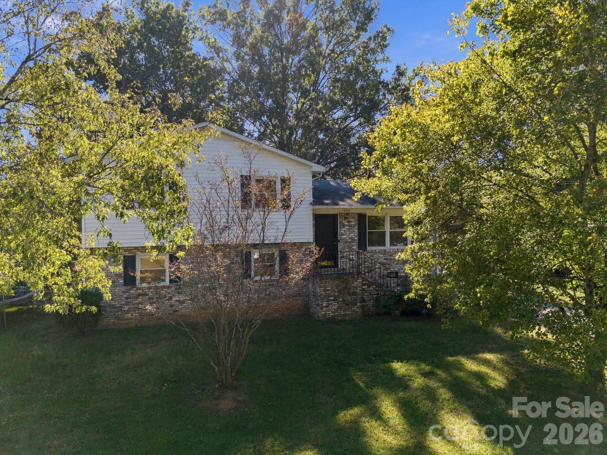 1530 Kingston Drive — photo