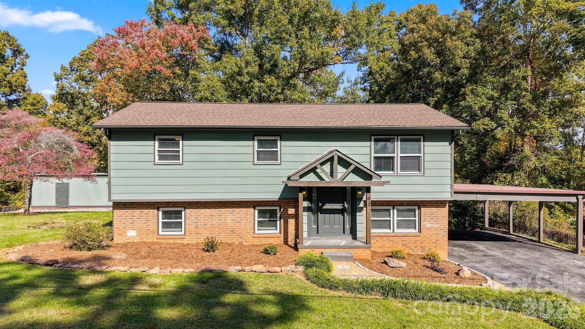 93 Mountain Oak Lane — photo