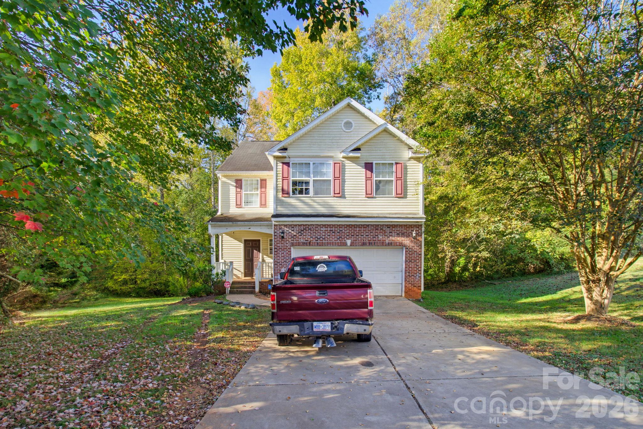 1523 Beaufort Court — photo
