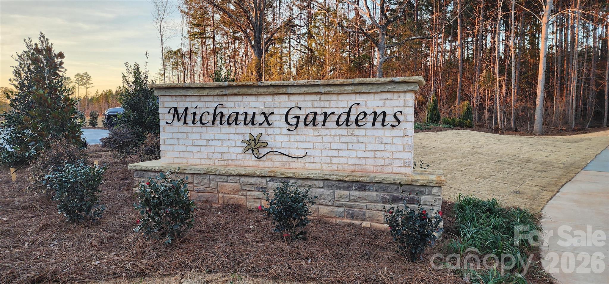 528 Cottage Garden Lane — photo