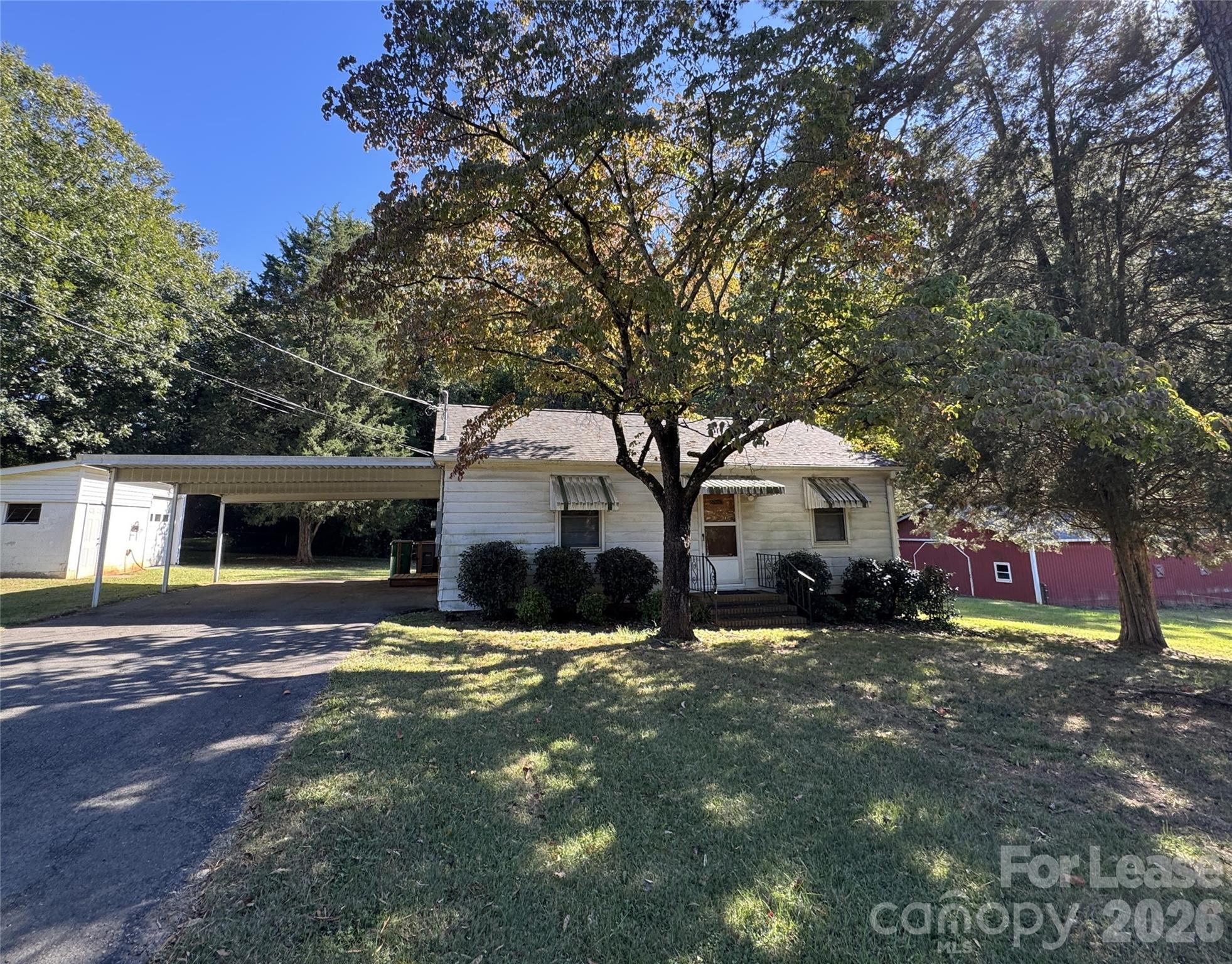 9019 Reames Road — photo