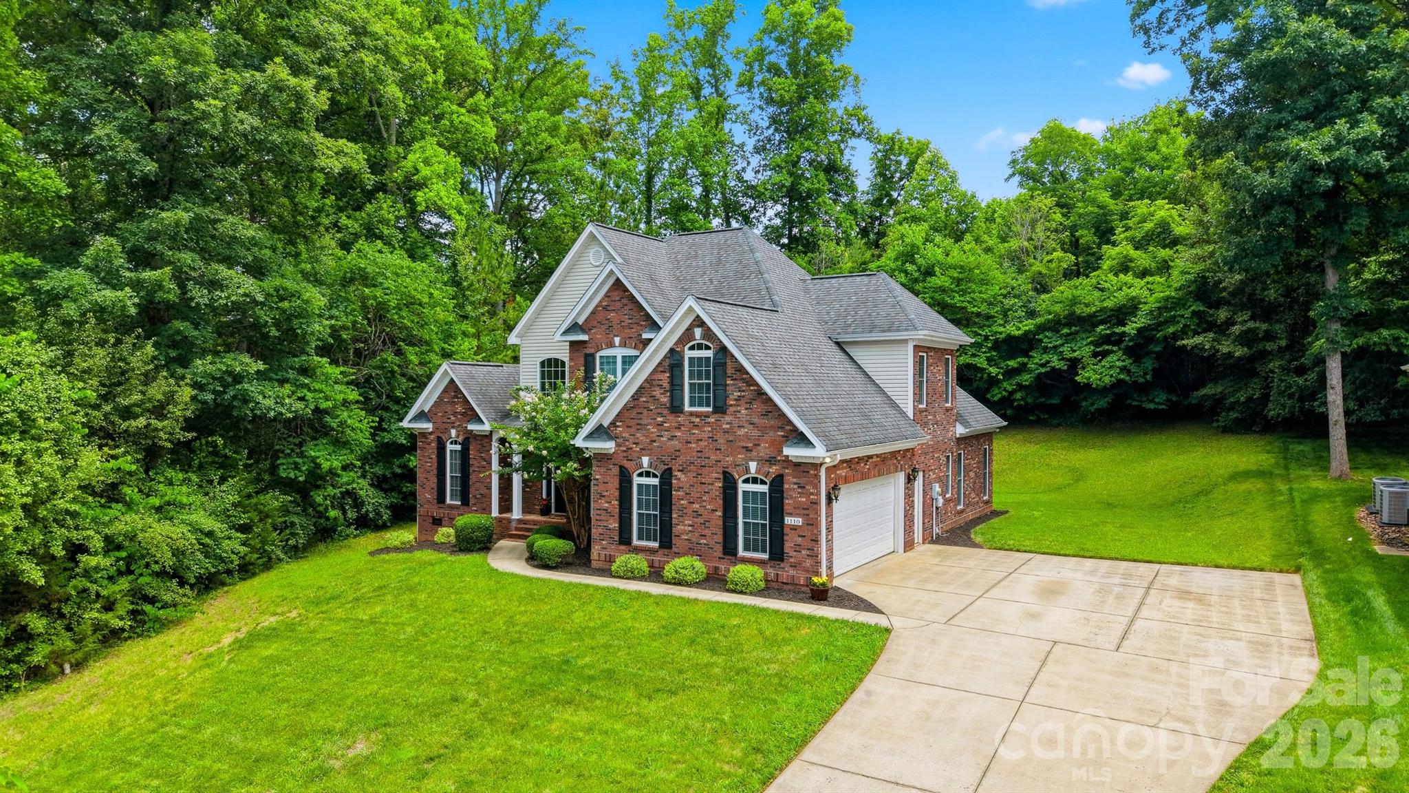 1110 Mayfield Circle NW — photo