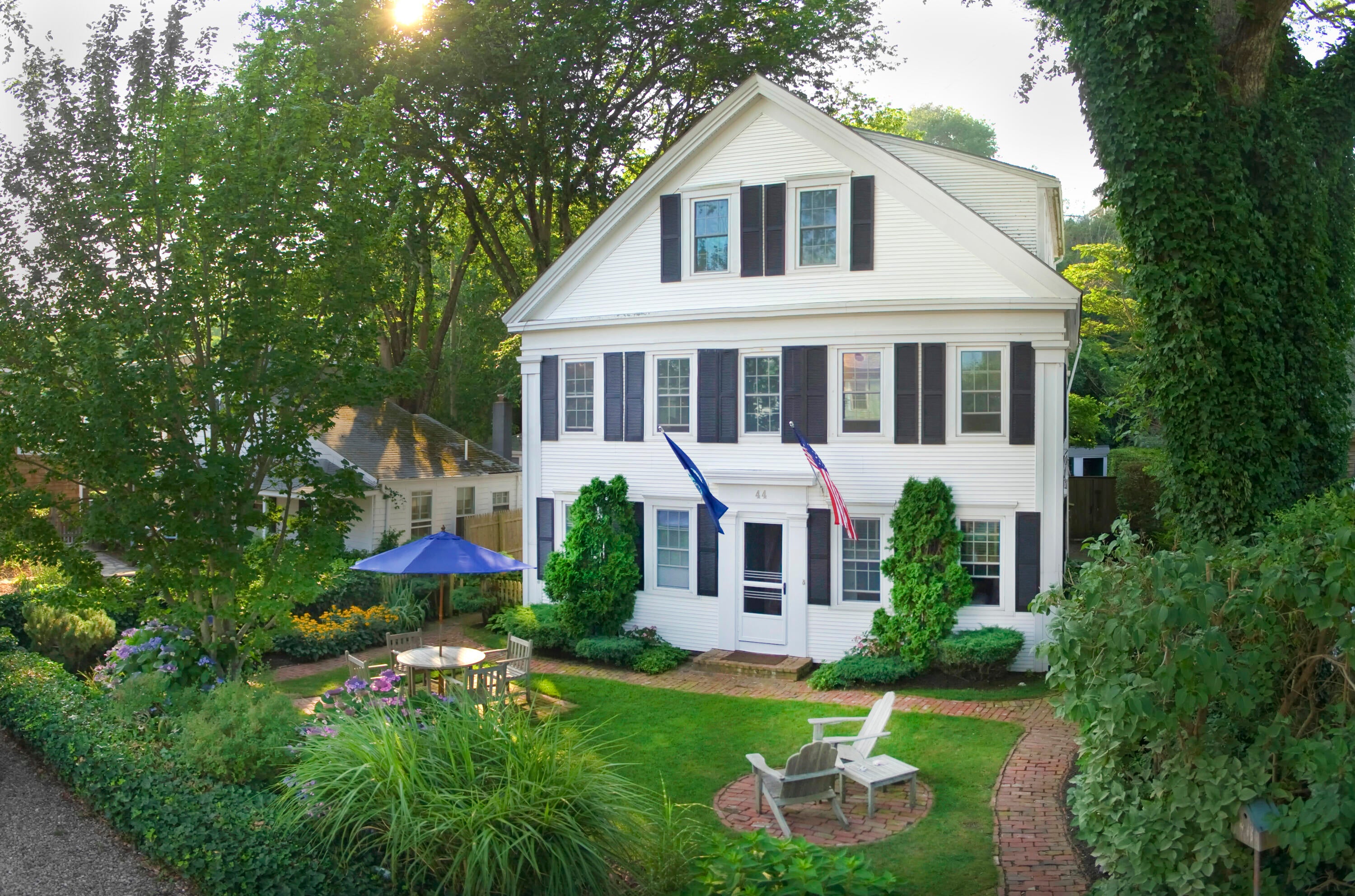 44 Commercial Street — photo