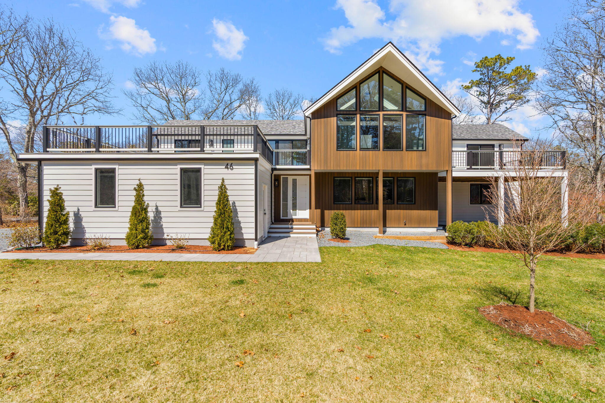 46 Greensward Circle — photo