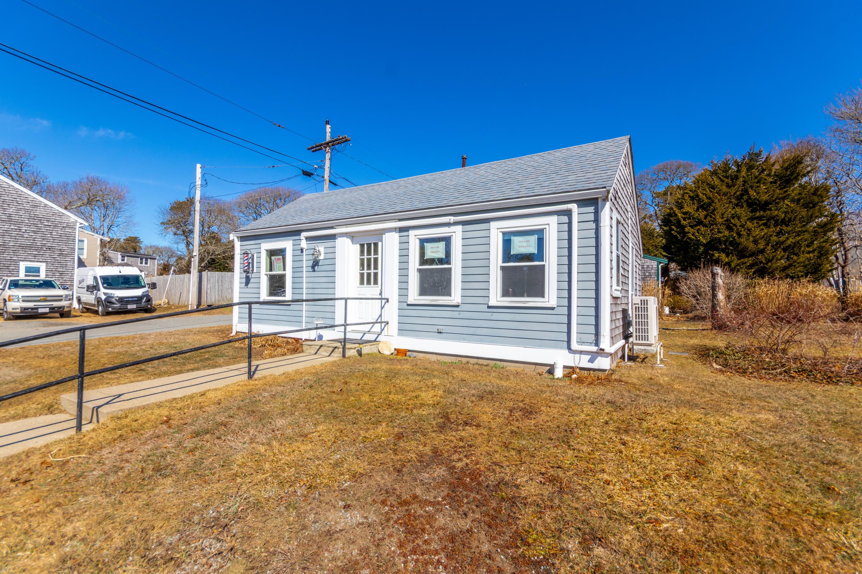 1772 Main Street — photo