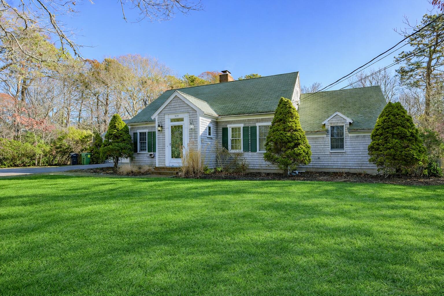 578 Huckins Neck Road, Centerville, MA 02632