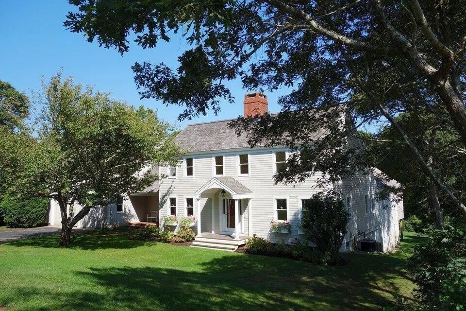 60 Harbor Hill Road — photo