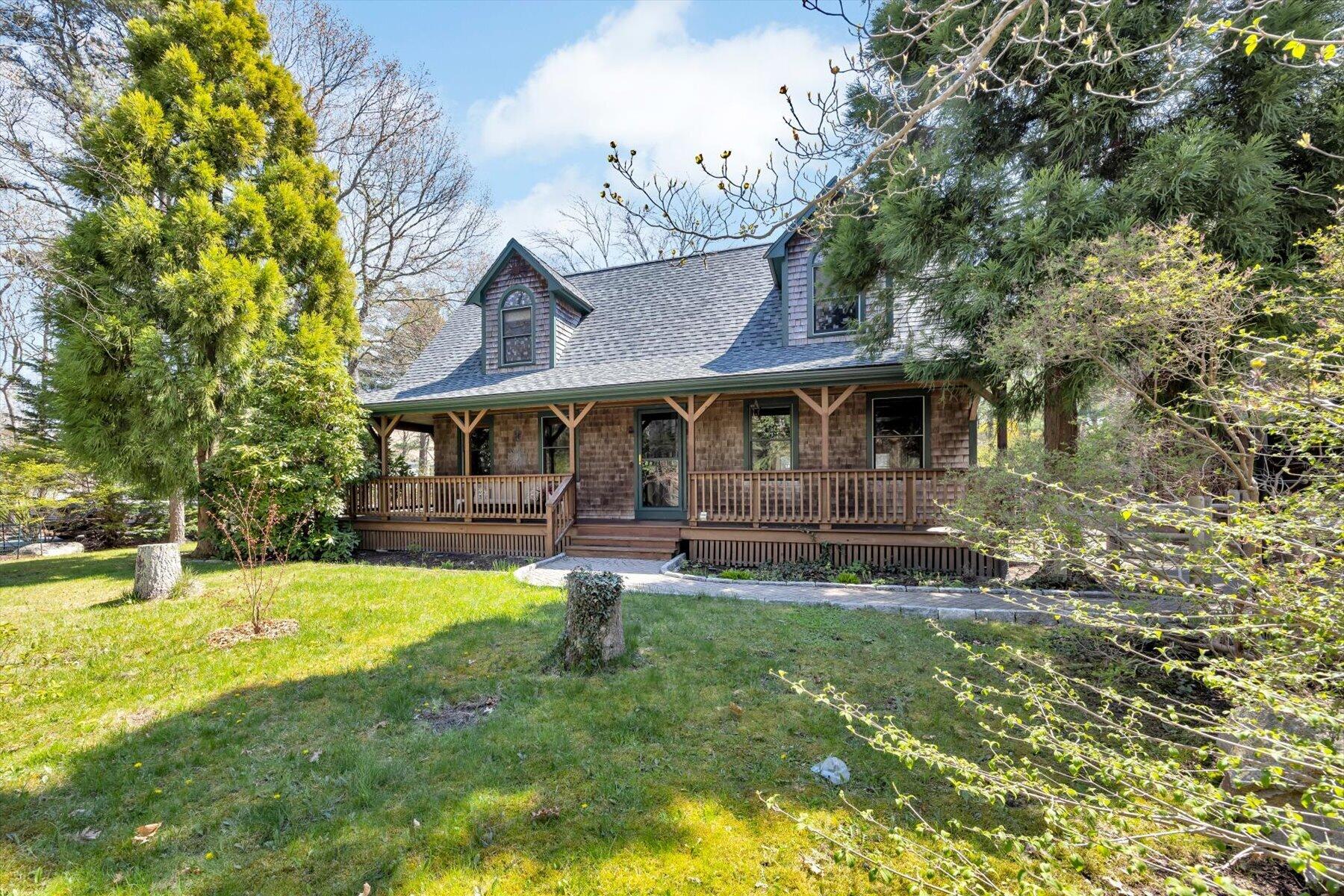 34 Hilltop Drive — photo
