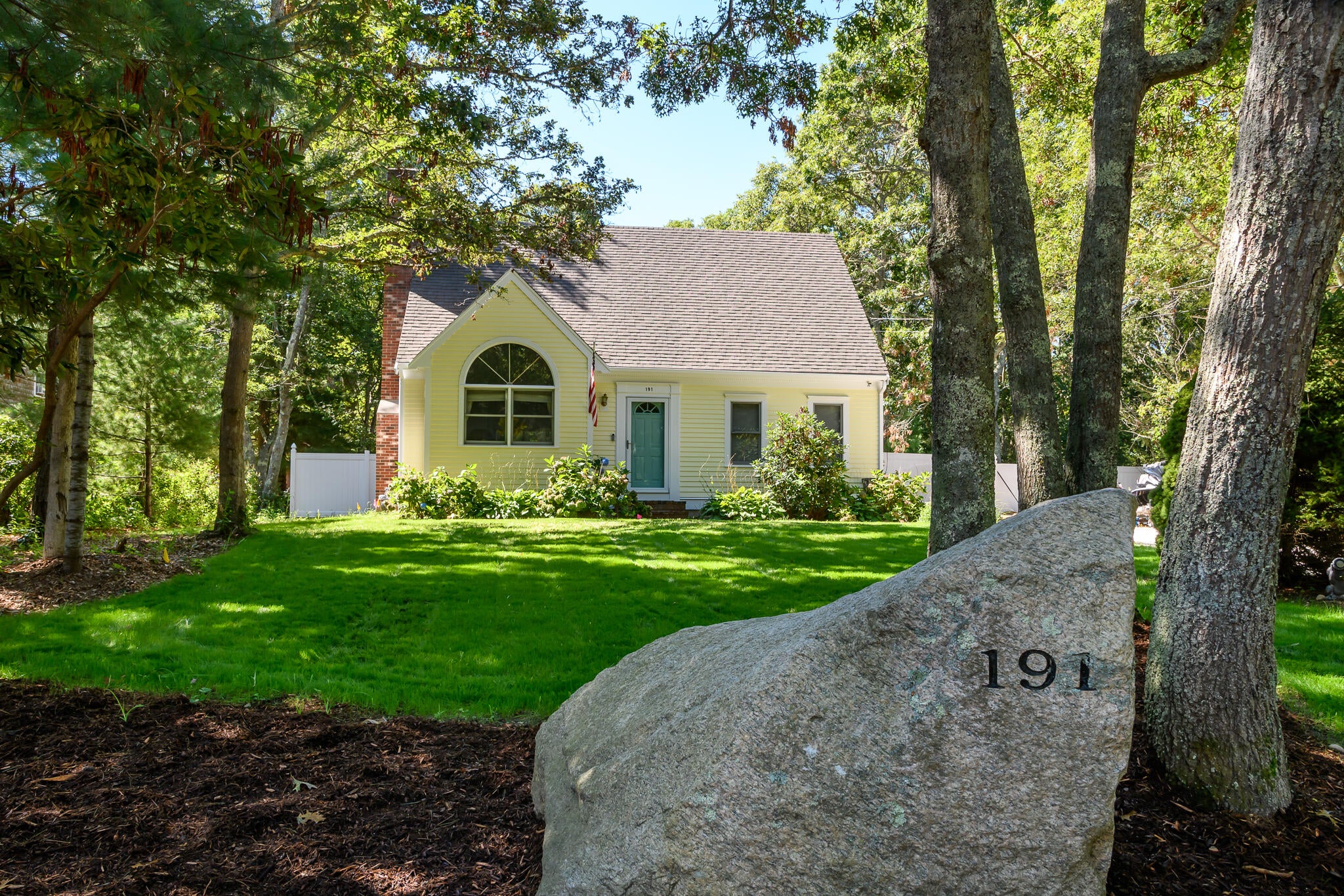 191 James Circle — photo