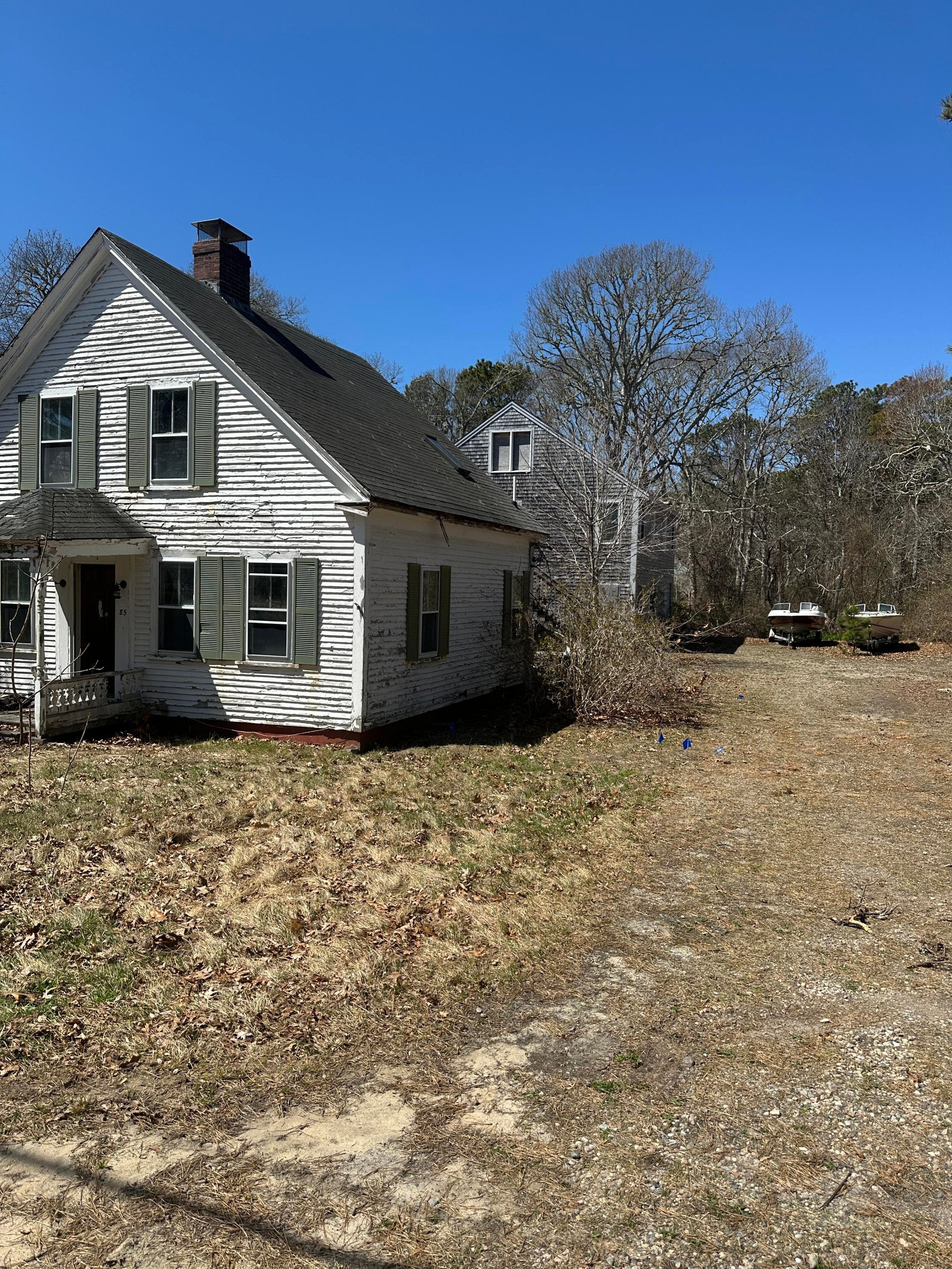 85 Telegraph Road — photo