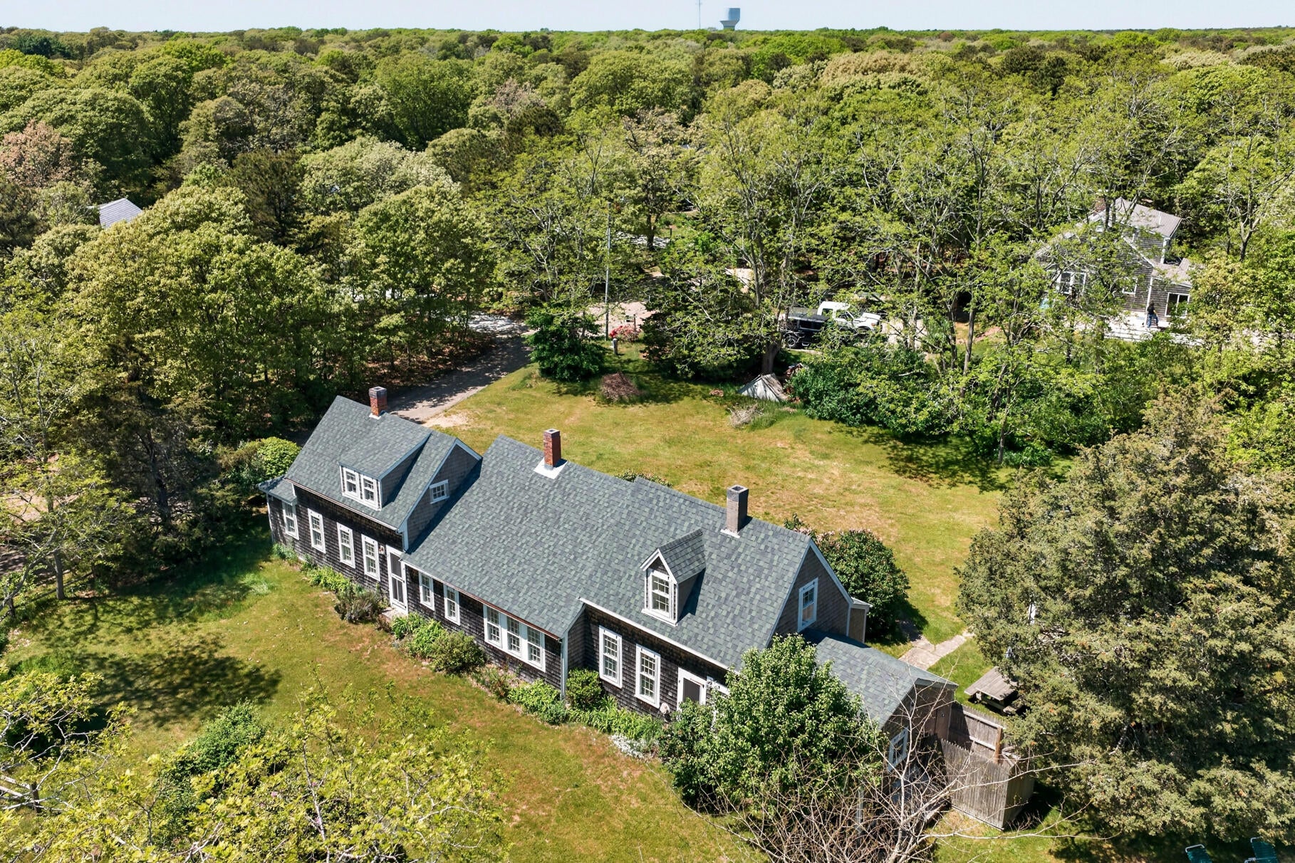 95 Queen Anne Drive — photo