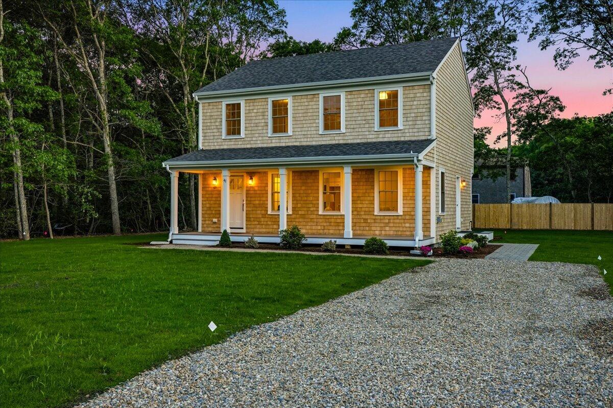 41 Avalon Drive — photo
