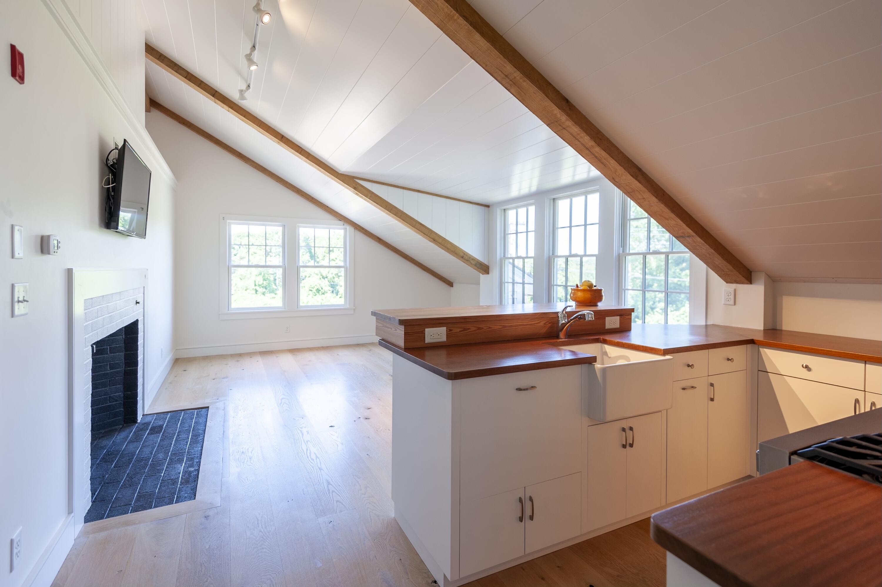 550 W Falmouth Highway Unit 3 — photo