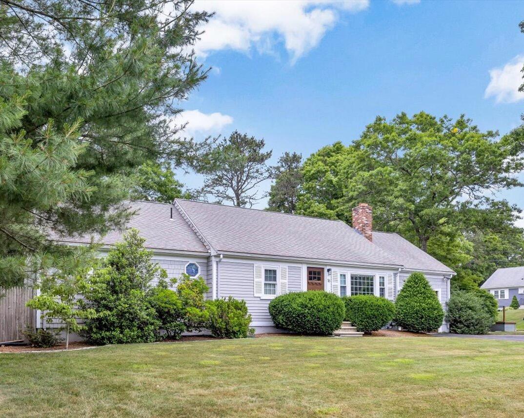 16 Pine View Drive — photo