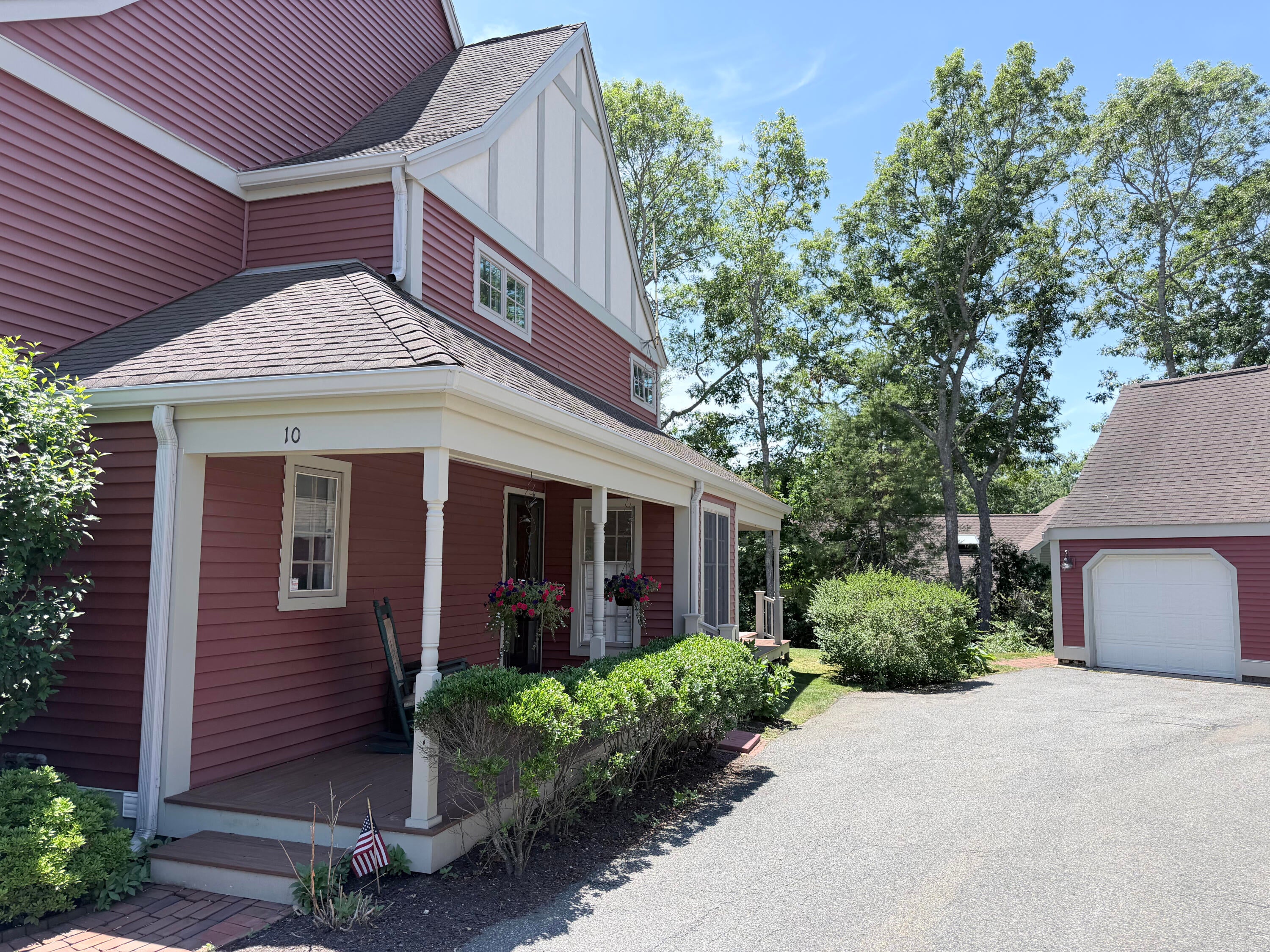 10 Village Green Circle Unit 10 — photo
