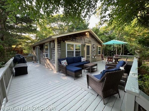 60R Carol Lane — photo