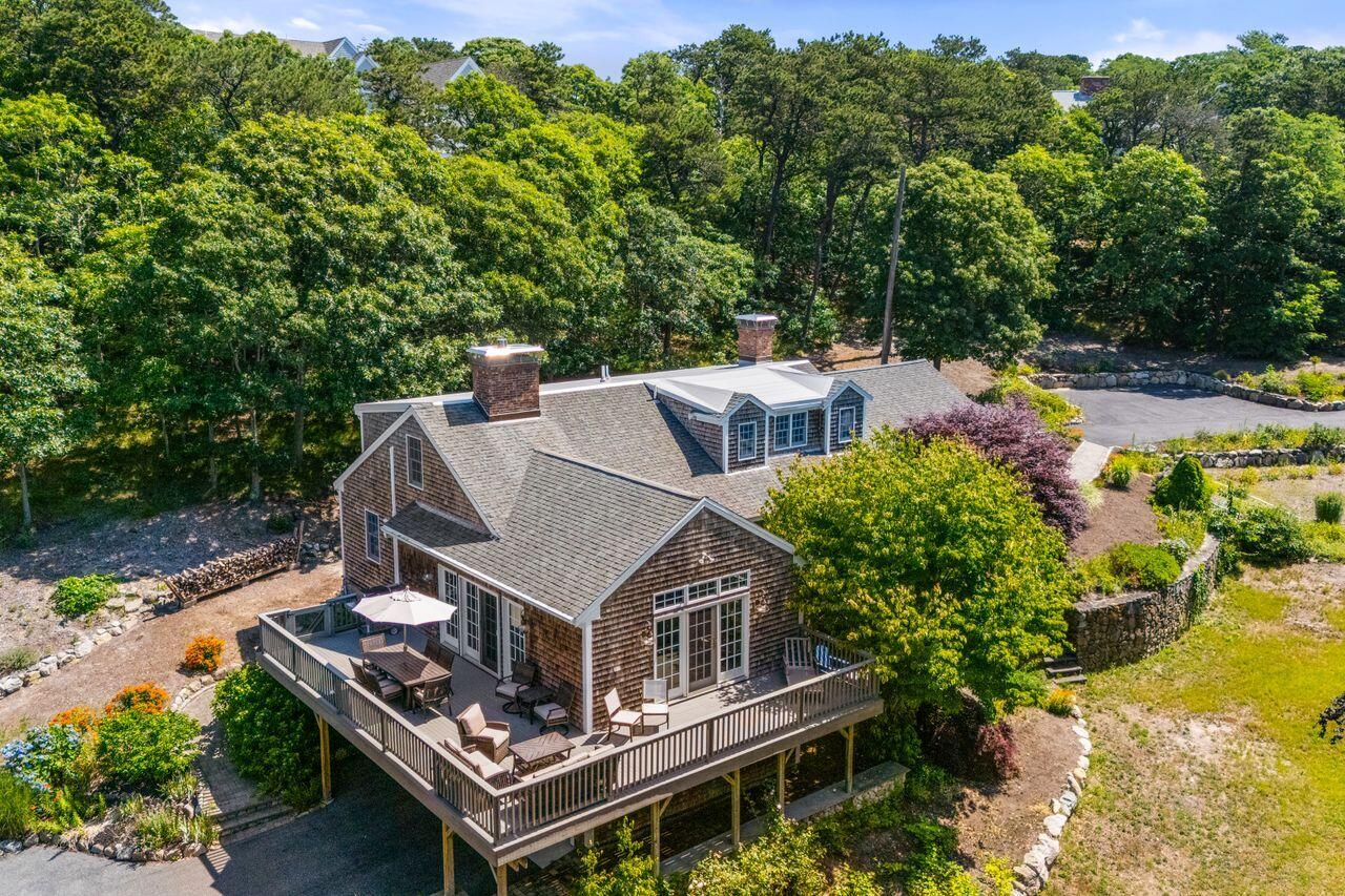 55 Winterset Drive — photo