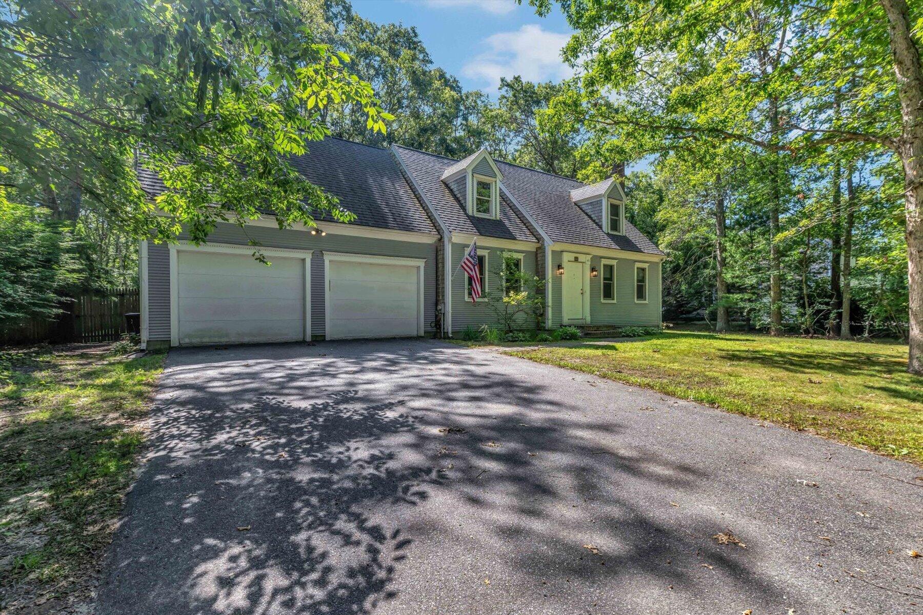 45 Easterly Drive — photo