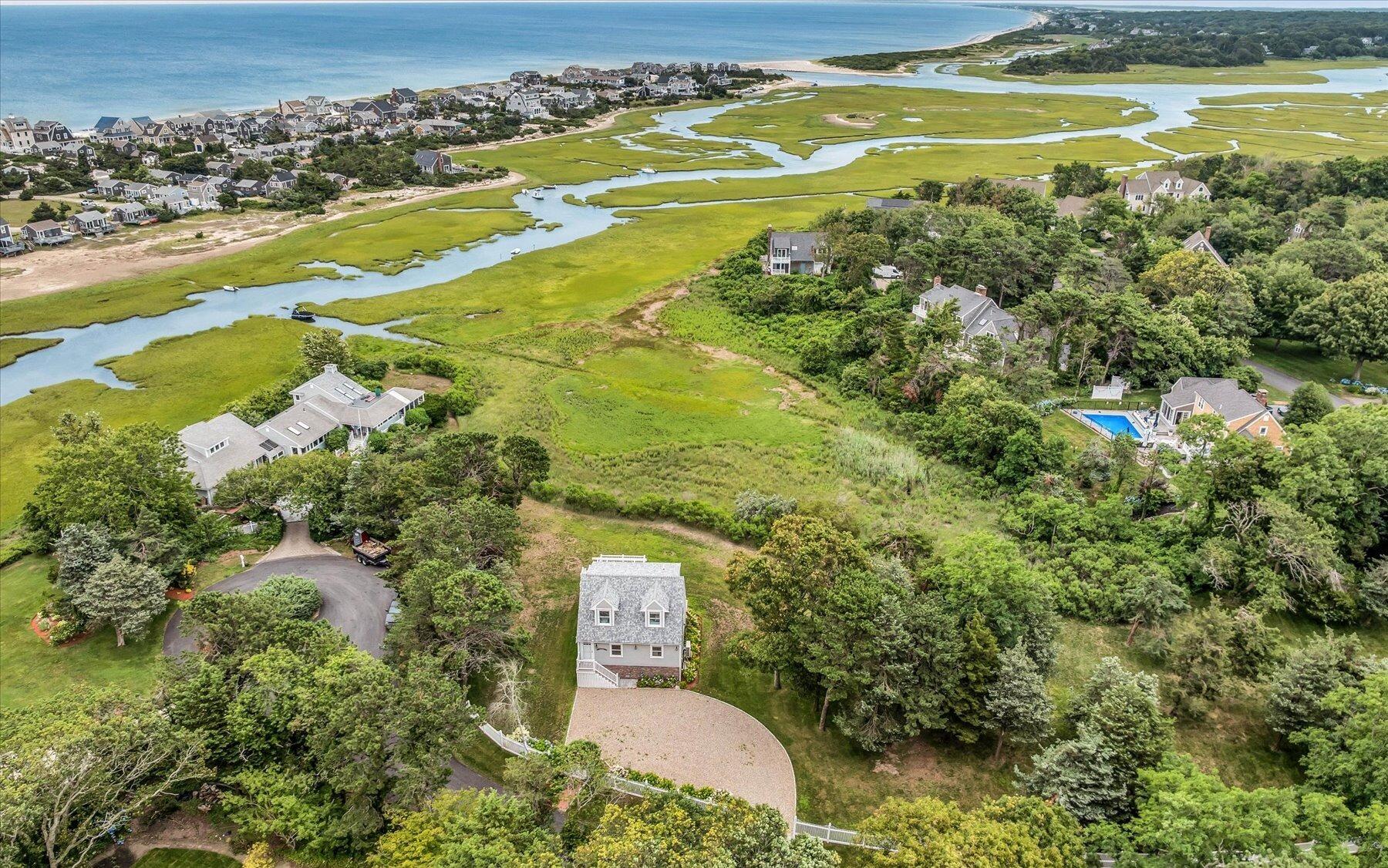 4 Arrowhead Circle — photo