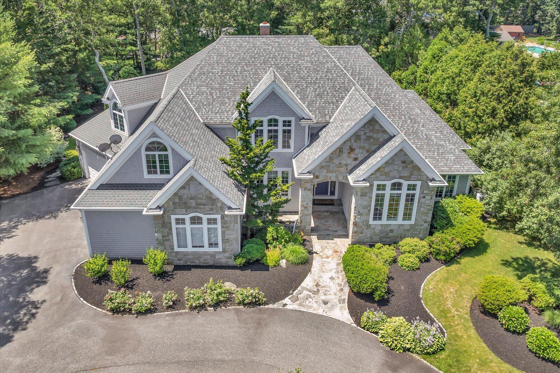 20 Eagle Drive — photo