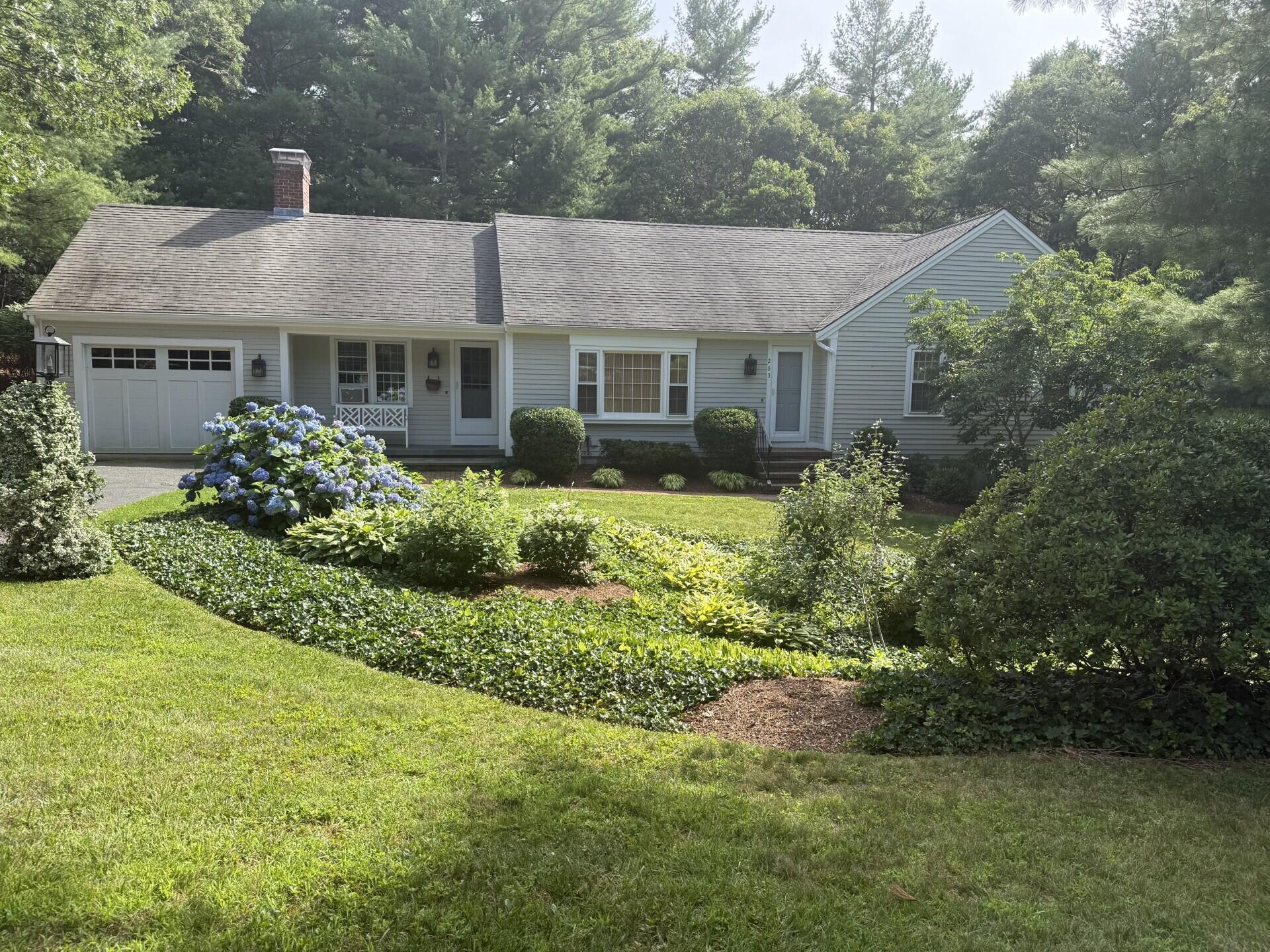 263 Oxford Drive — photo