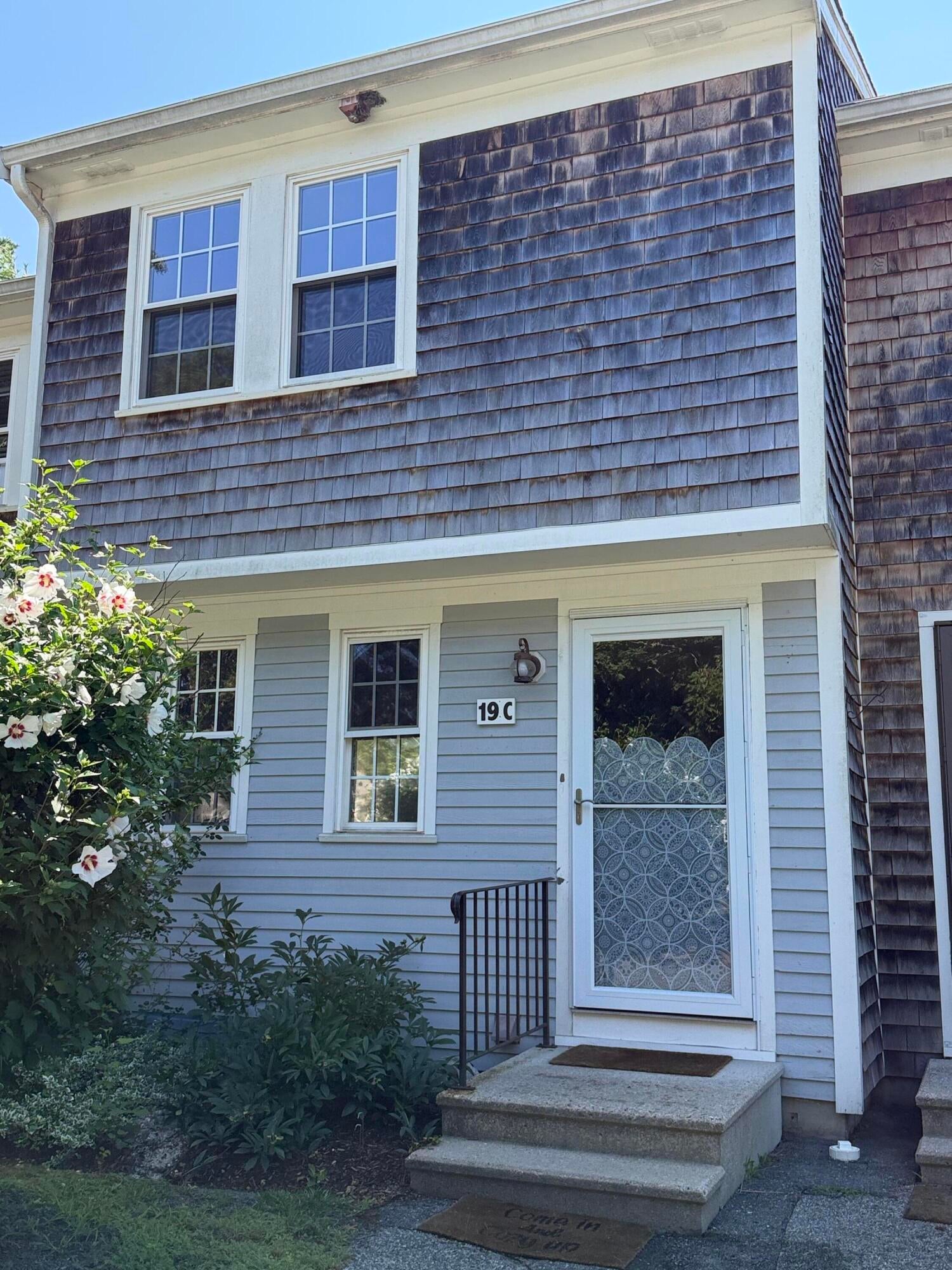 300 Falmouth Road Apt 19C — photo