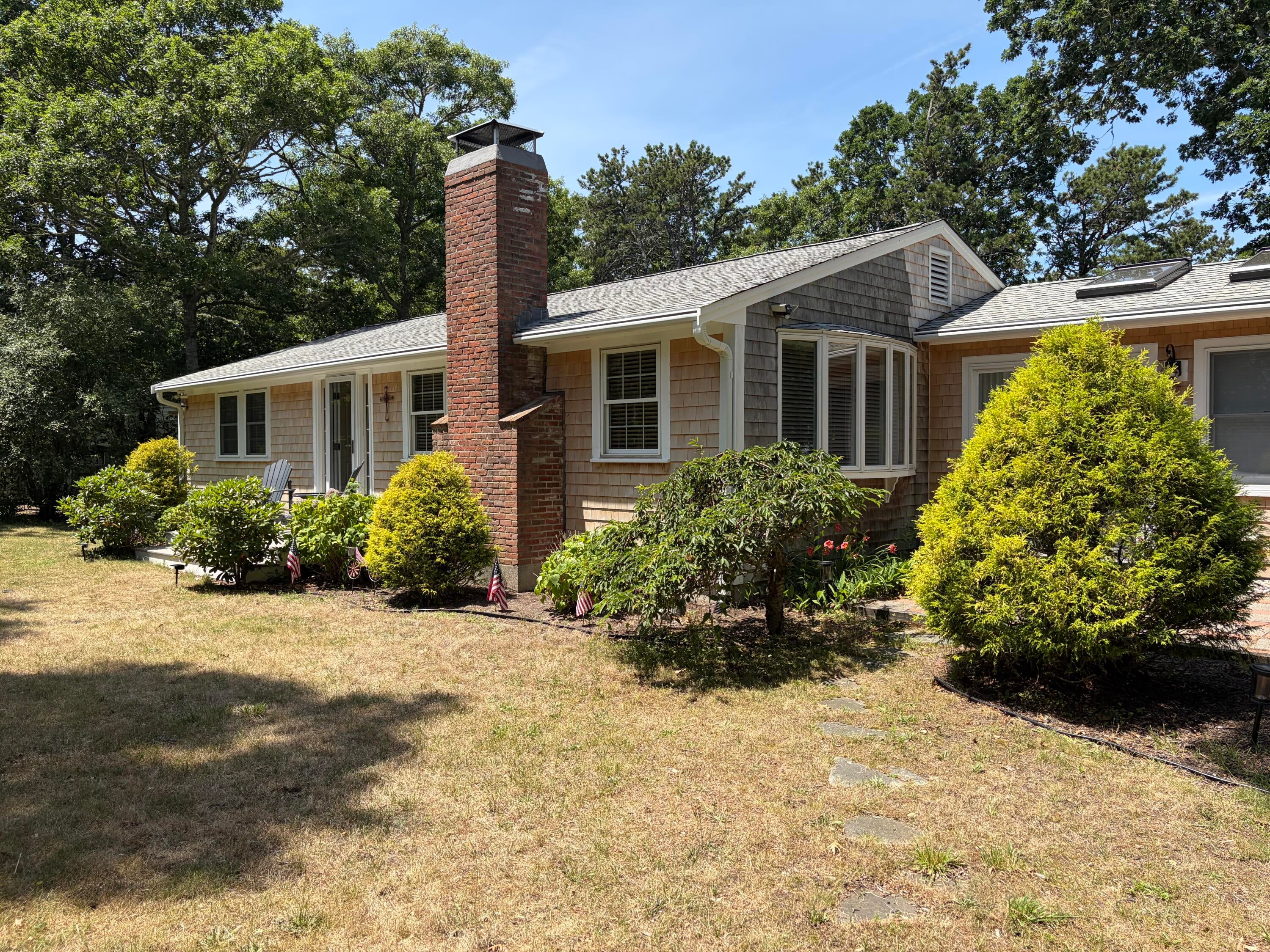 375 Meetinghouse Road — photo