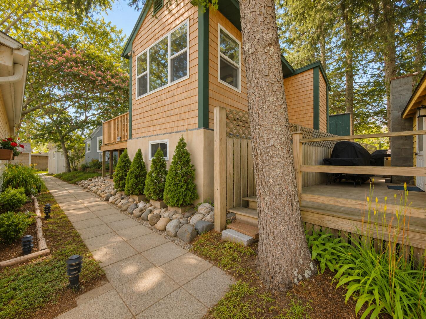 12 Hideaway Road — photo