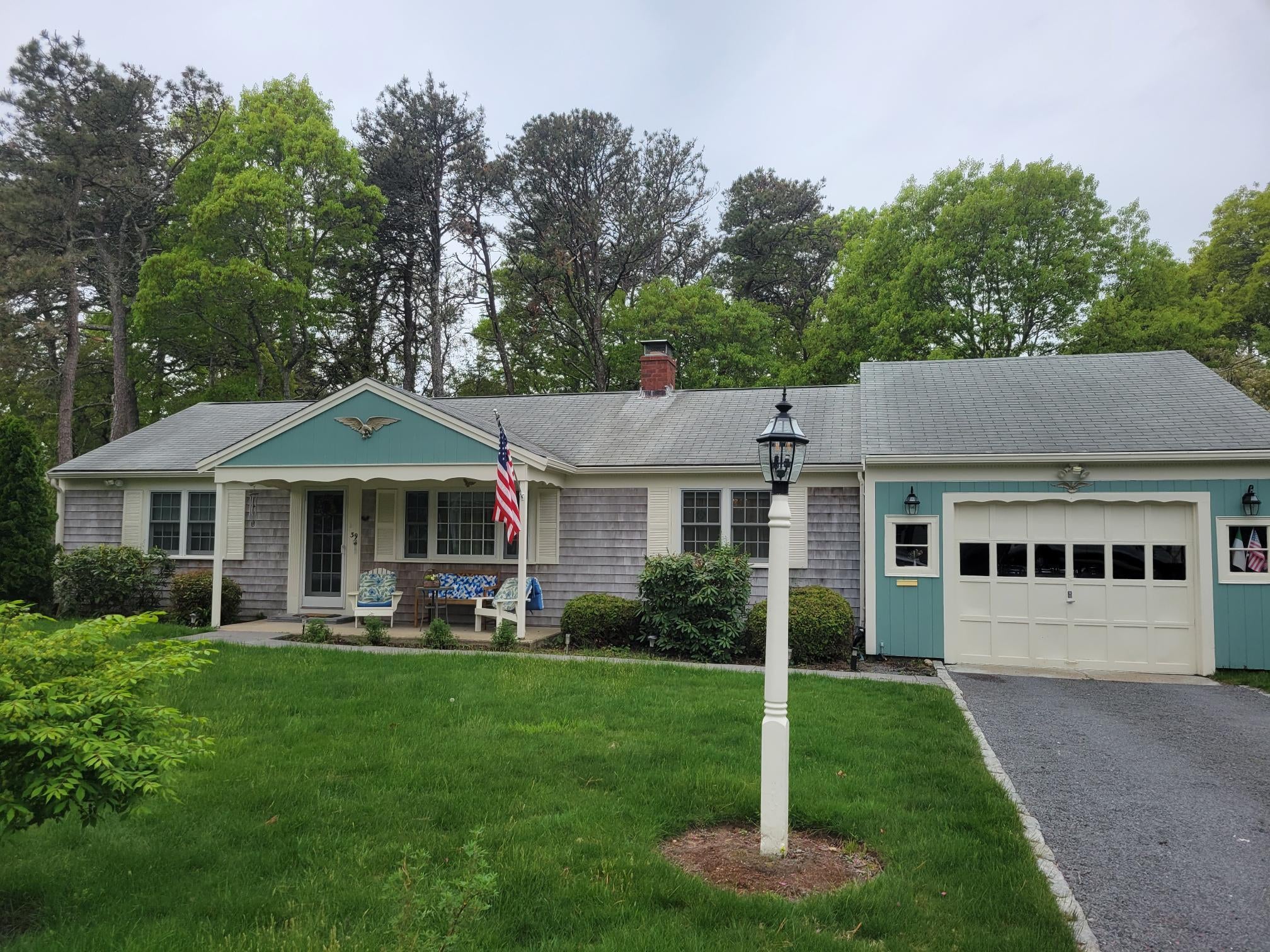 39 Phyllis Drive — photo