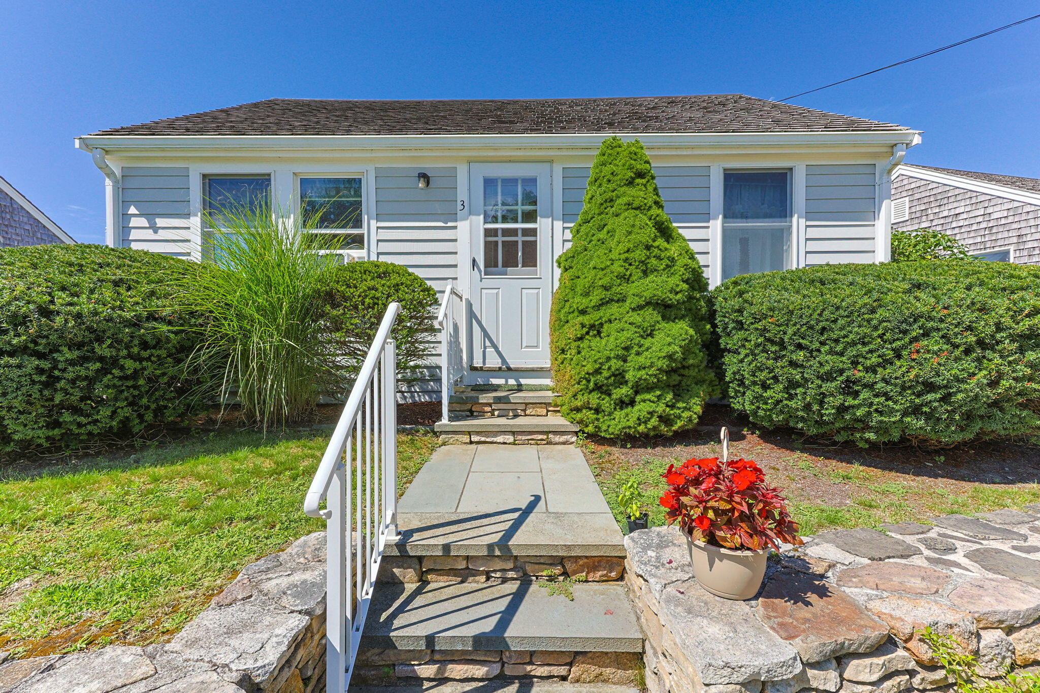 275 Kendrick Avenue Unit C — photo